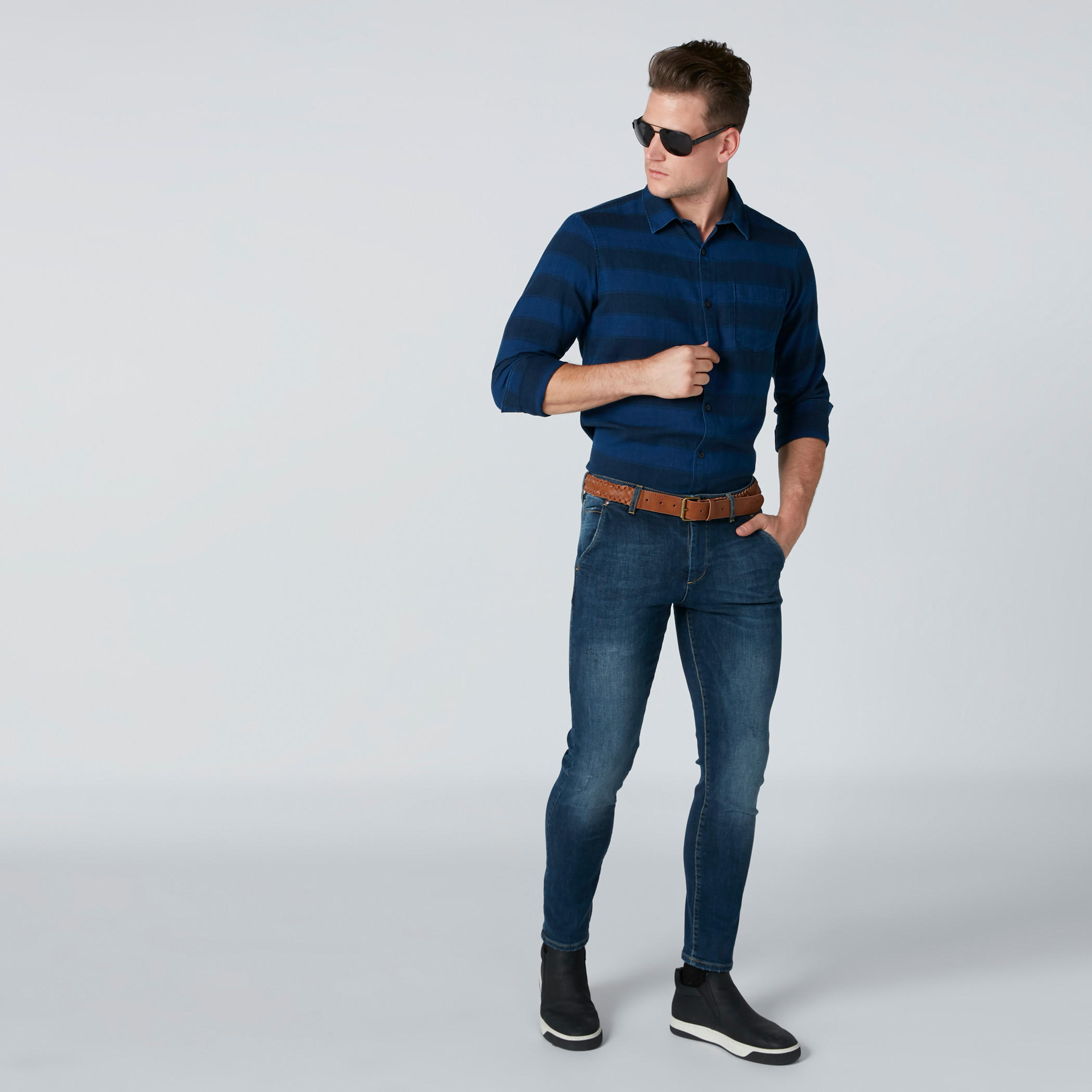 قميص مقلّم بأزرار وأكمام طويلة بقصّة سليم فيت-men-clothing-shirts-image-3