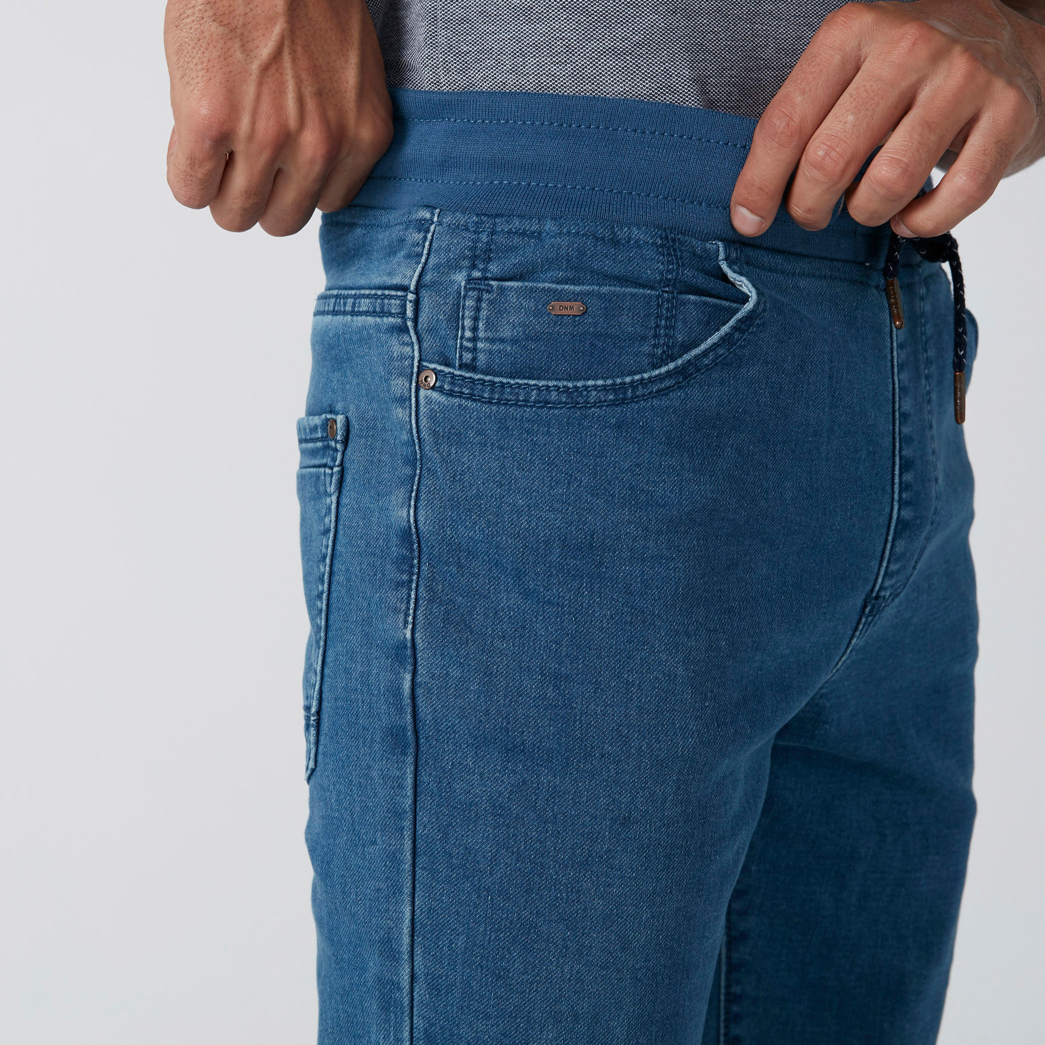 شورت برباط وجيوب-men-clothing-bottoms-shorts-image-1