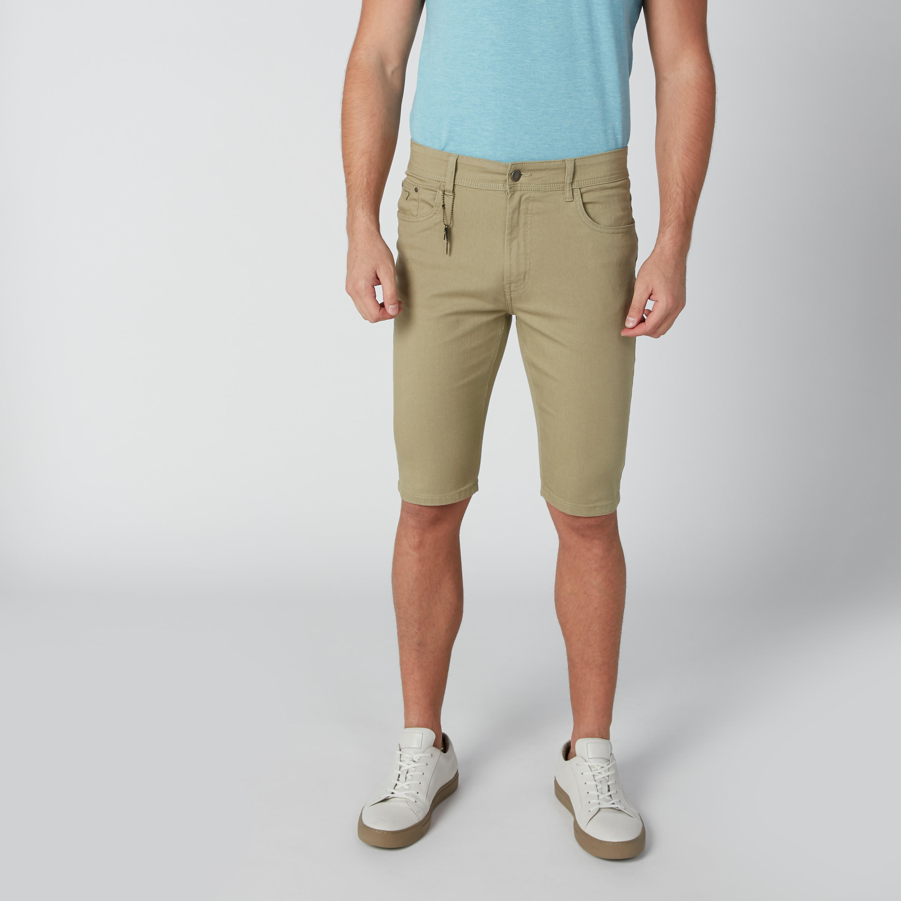 شورت مستدام بخصر منخفض وجيوب-men-clothing-bottoms-shorts-image-4