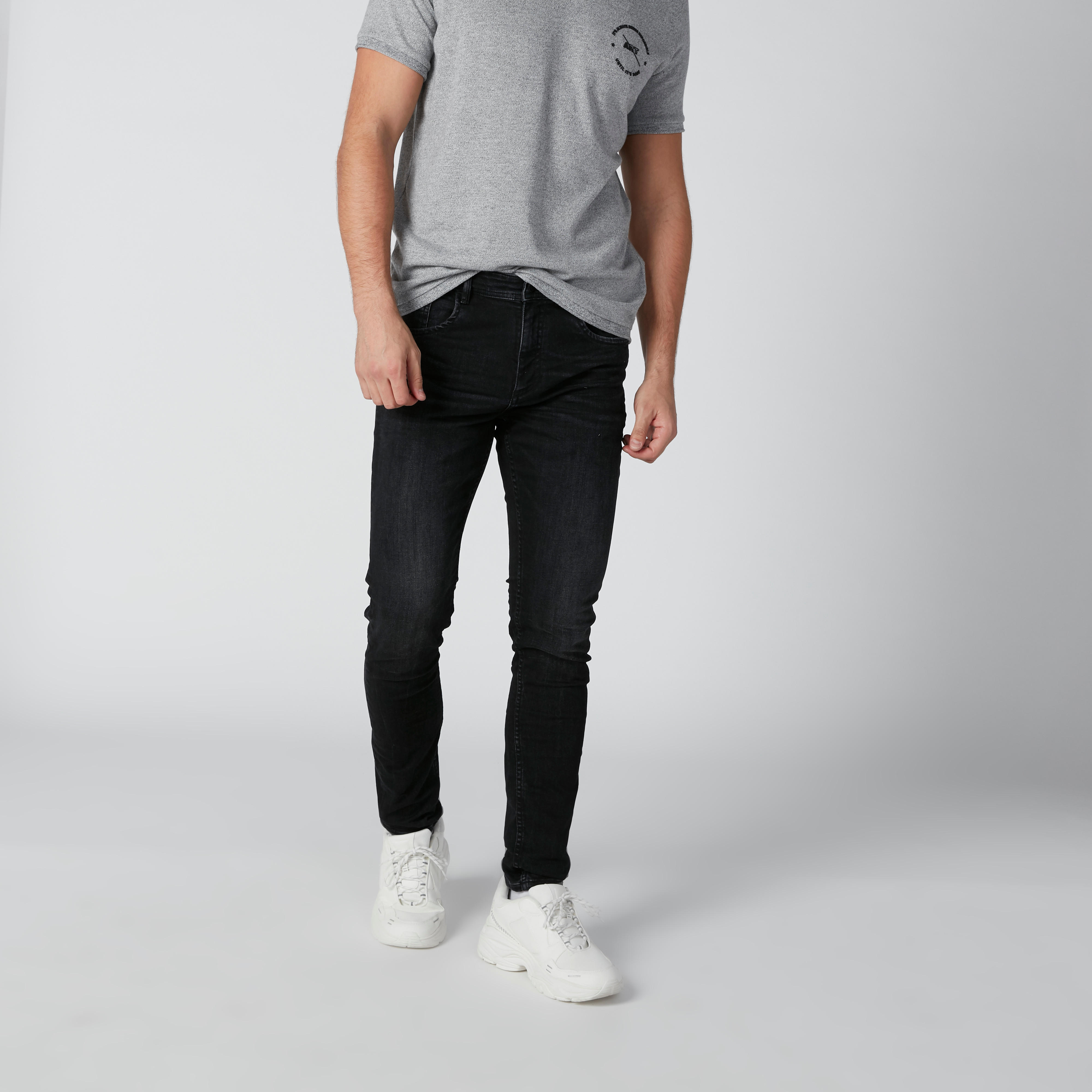 بنطال جينز طويل سليم فيت بجيوب-men-clothing-bottoms-jeans-image-2