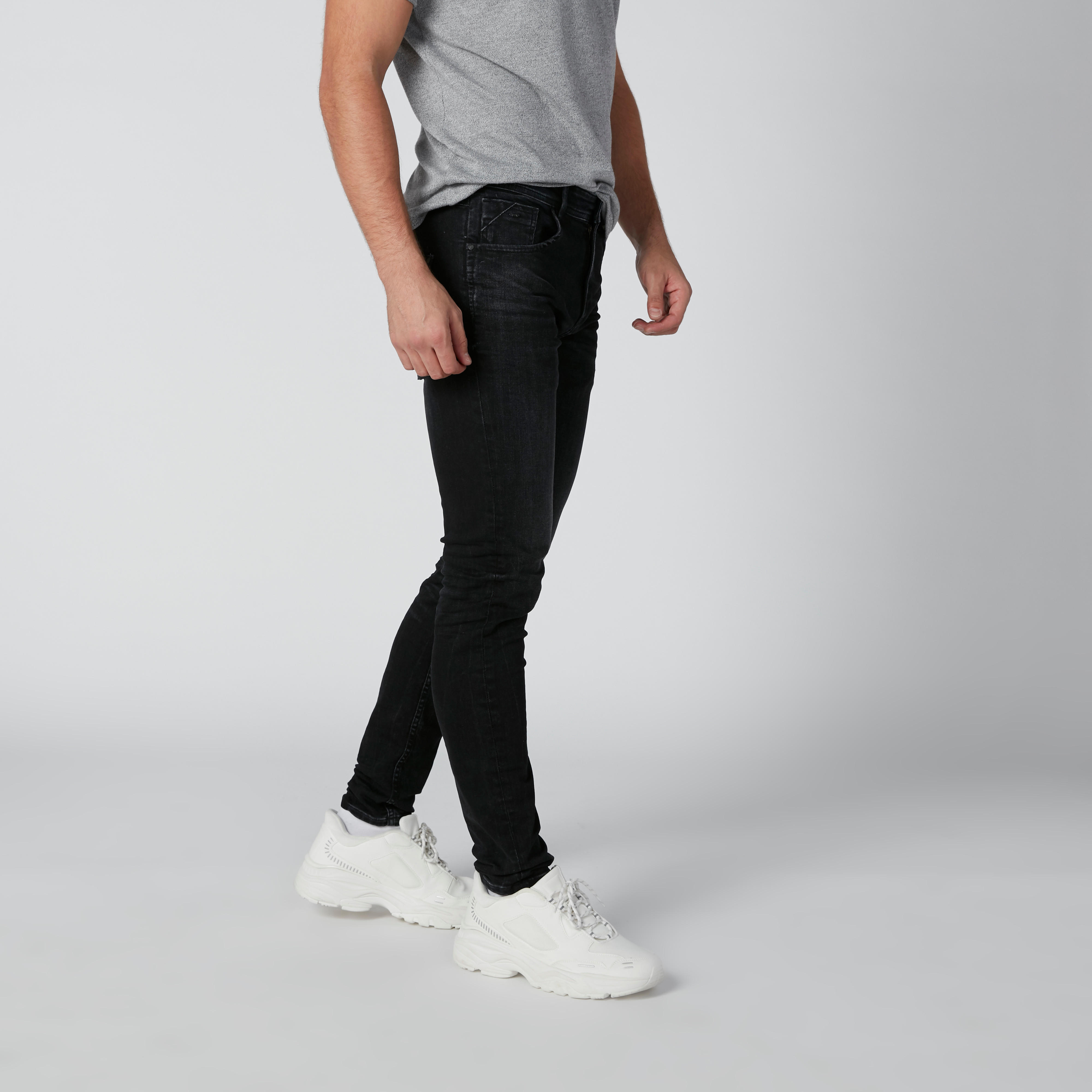 بنطال جينز طويل سليم فيت بجيوب-men-clothing-bottoms-jeans-image-4