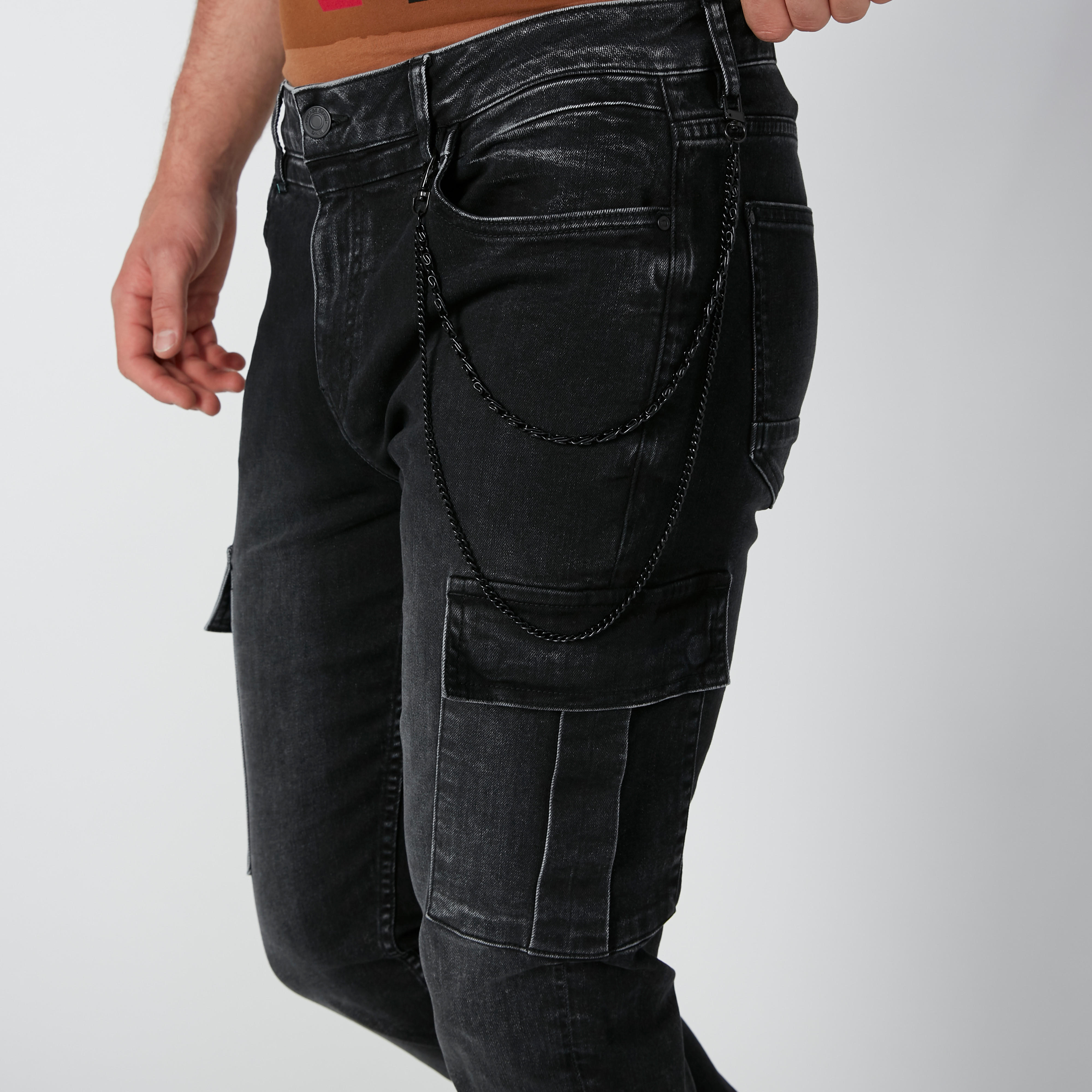 بنطال جينز طويل بقصّة سليم بجيوب وحلقات للحزام-men-clothing-bottoms-jeans-image-5