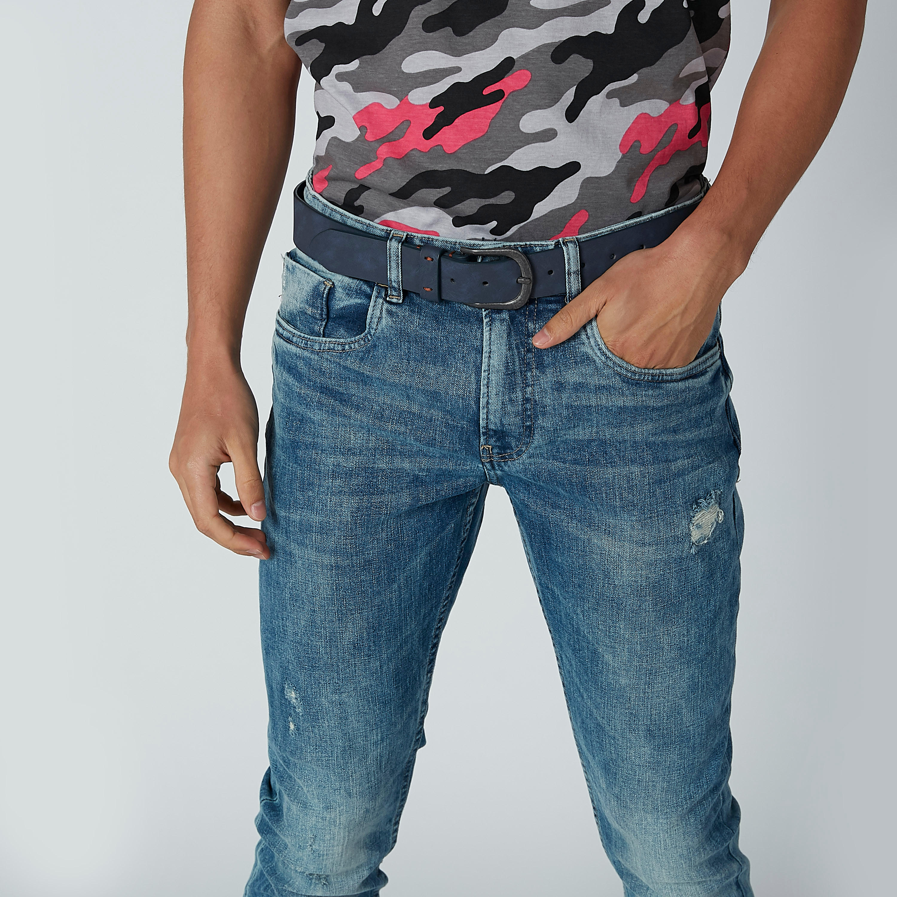بنطال جينز ممزق بجيوب-men-clothing-bottoms-jeans-image-3