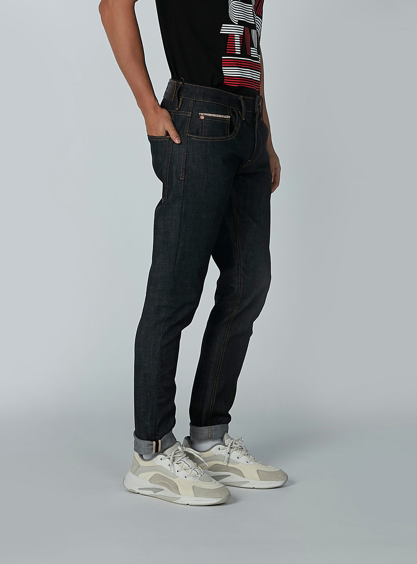 بنطال جينز طويل بجيوب وحلقات للحزام-men-clothing-bottoms-jeans-image-1