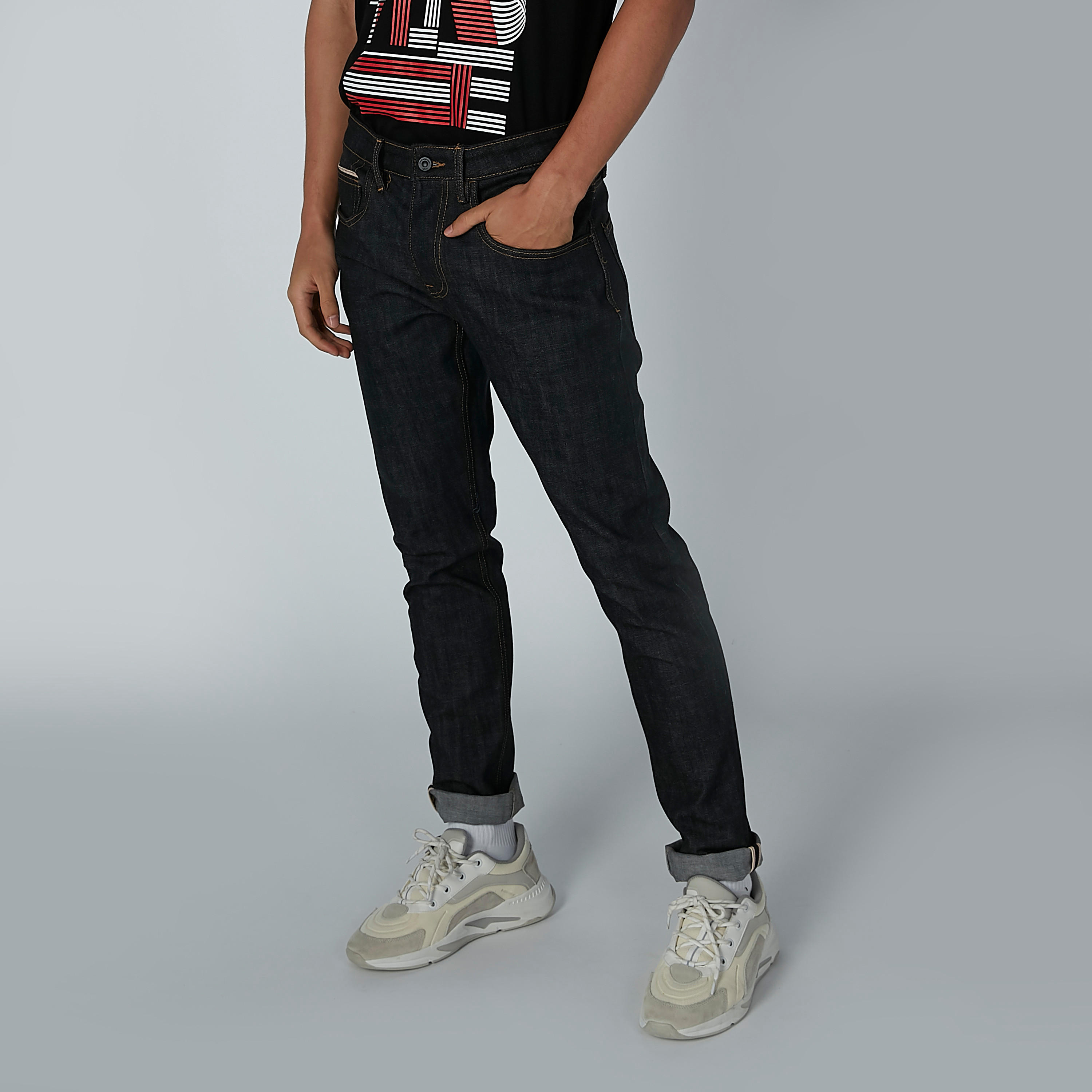 بنطال جينز طويل بجيوب وحلقات للحزام-men-clothing-bottoms-jeans-image-3