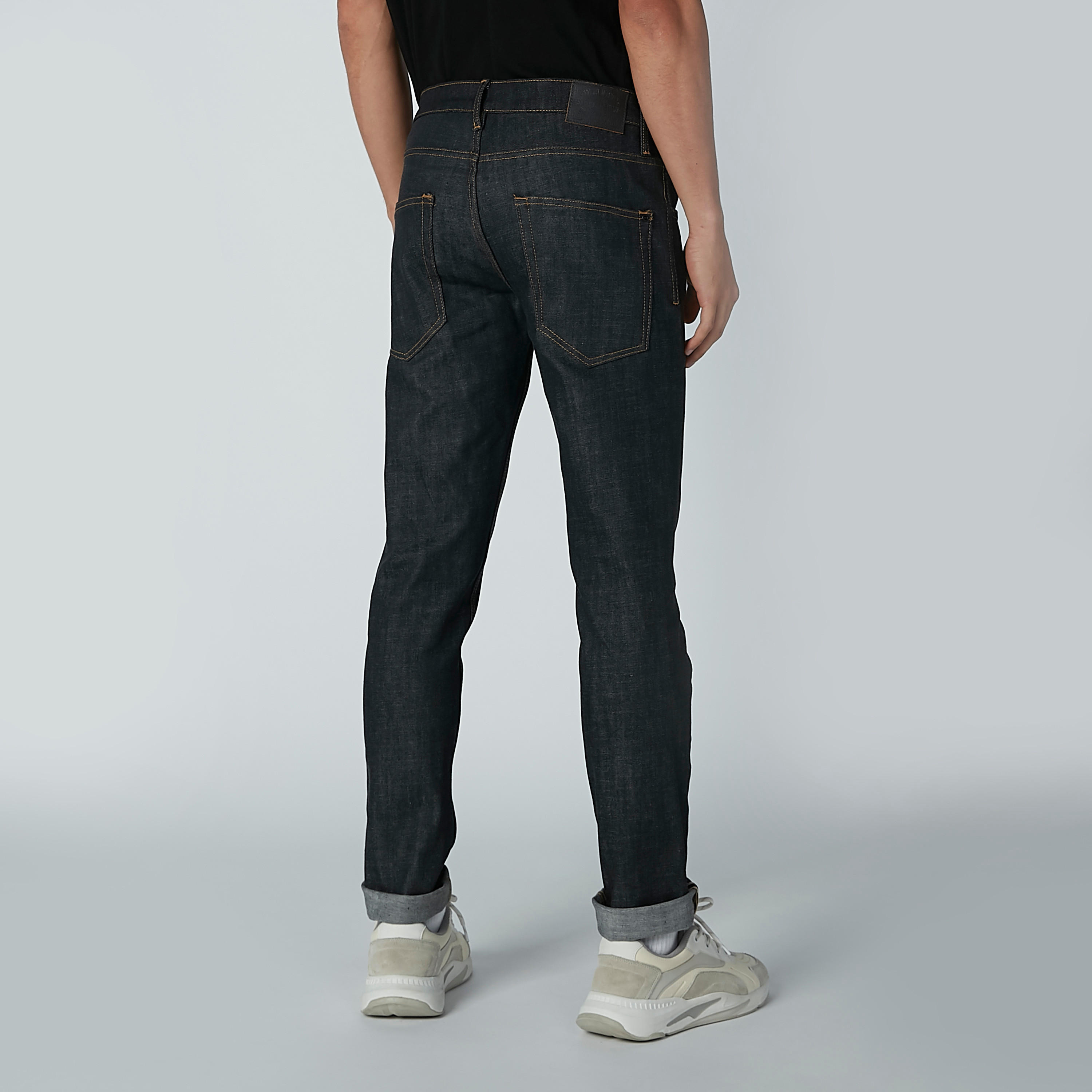 بنطال جينز طويل بجيوب وحلقات للحزام-men-clothing-bottoms-jeans-image-5