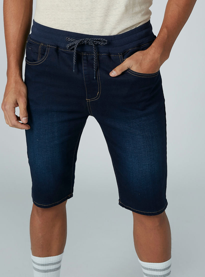شورت مستدام دينم بخصر منخفض ورباط وجيوب-men-clothing-bottoms-shorts-image-2