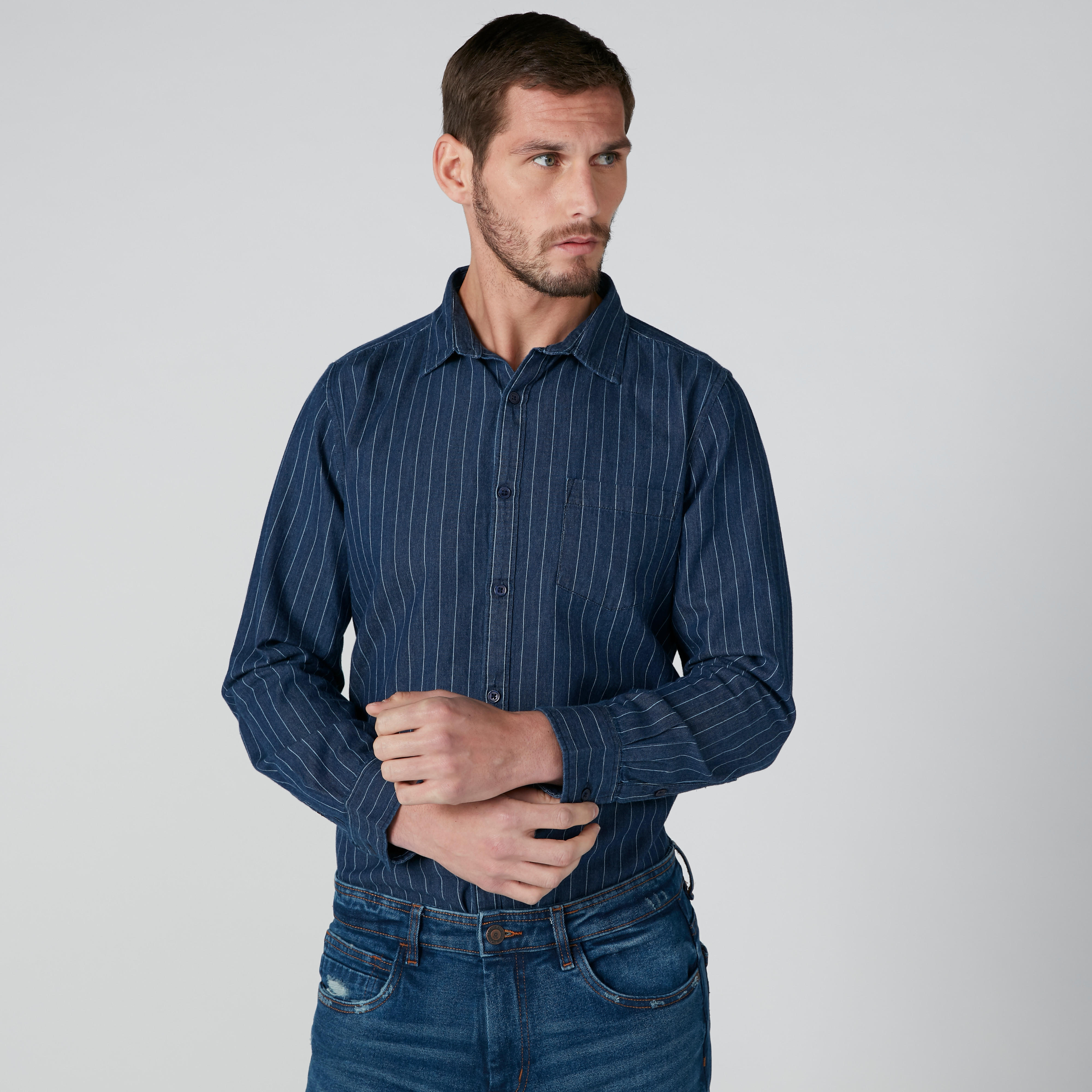 قميص سليم فيت مقلّم بأكمام طويلة-men-clothing-shirts-image-1