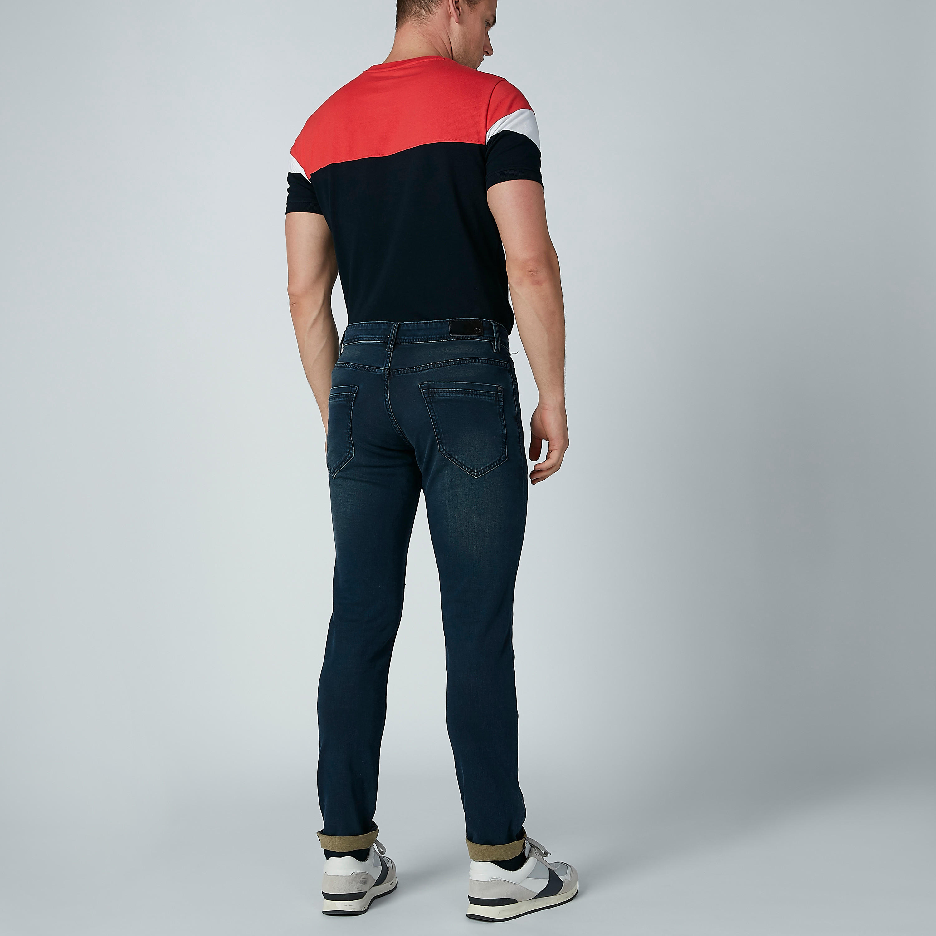 بنطال جينز طويل بجيوب وحلقات للحزام-men-clothing-bottoms-jeans-image-3
