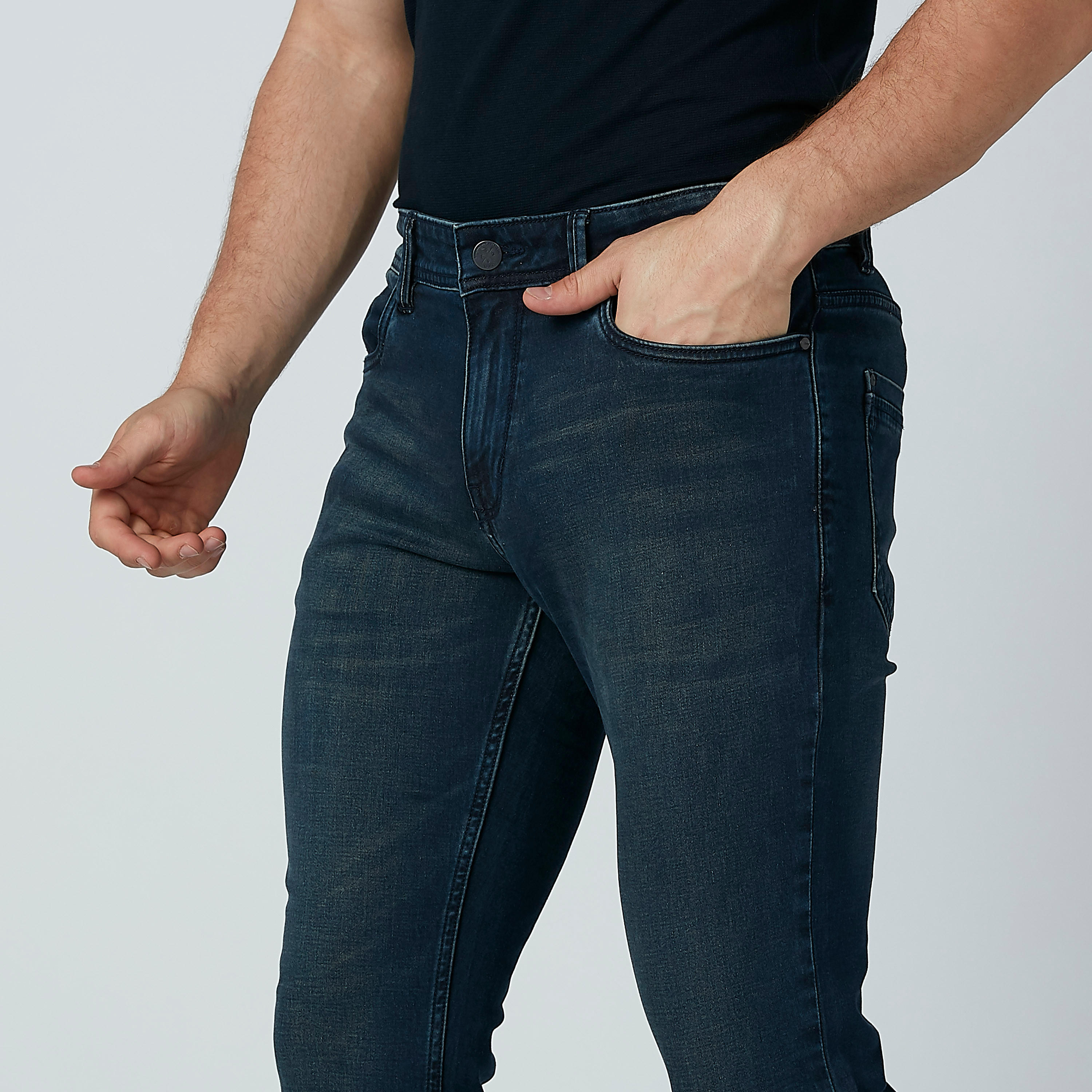 بنطال جينز طويل بجيوب وحلقات للحزام-men-clothing-bottoms-jeans-image-5
