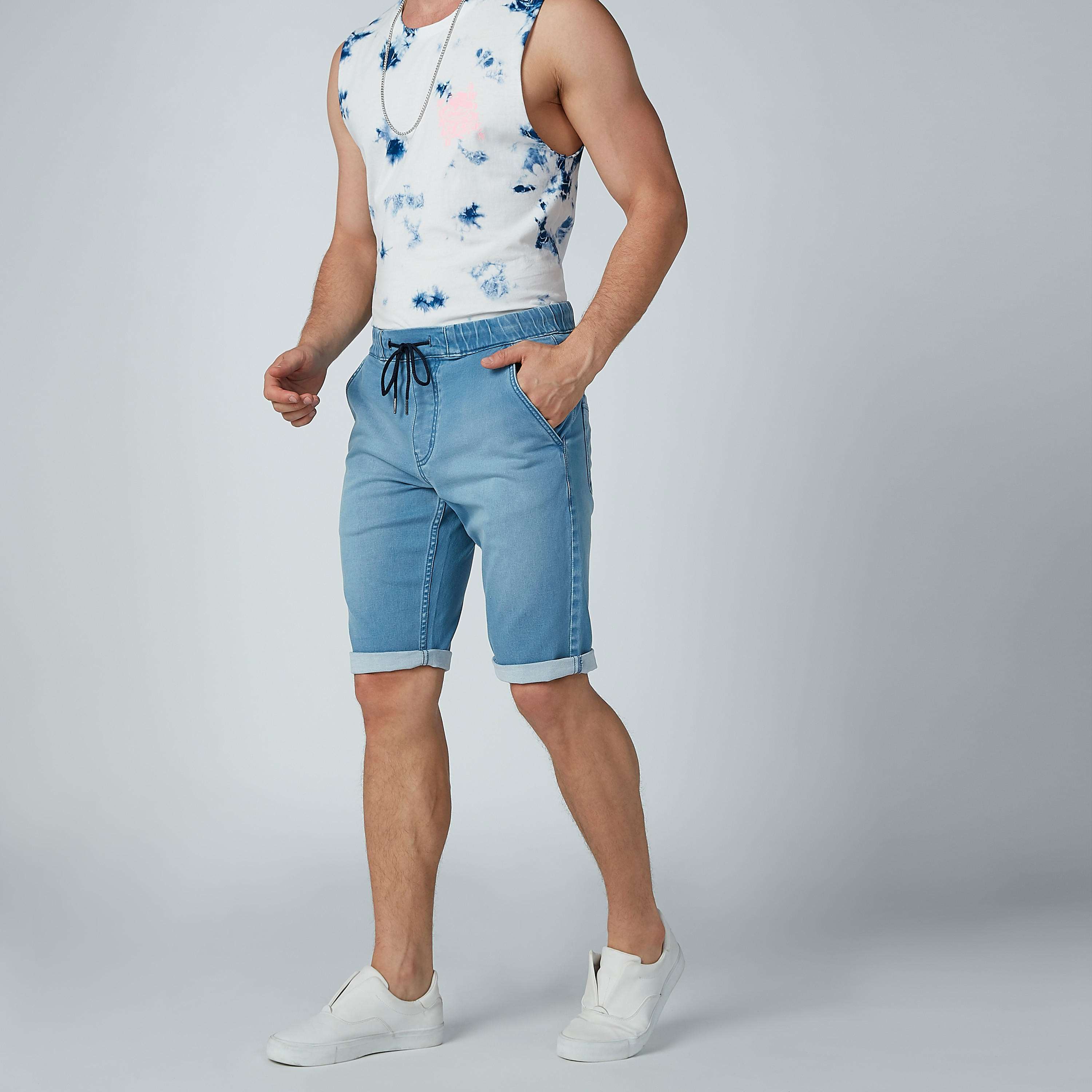 شورت دينم برباط وجيوب-men-clothing-bottoms-shorts-image-1