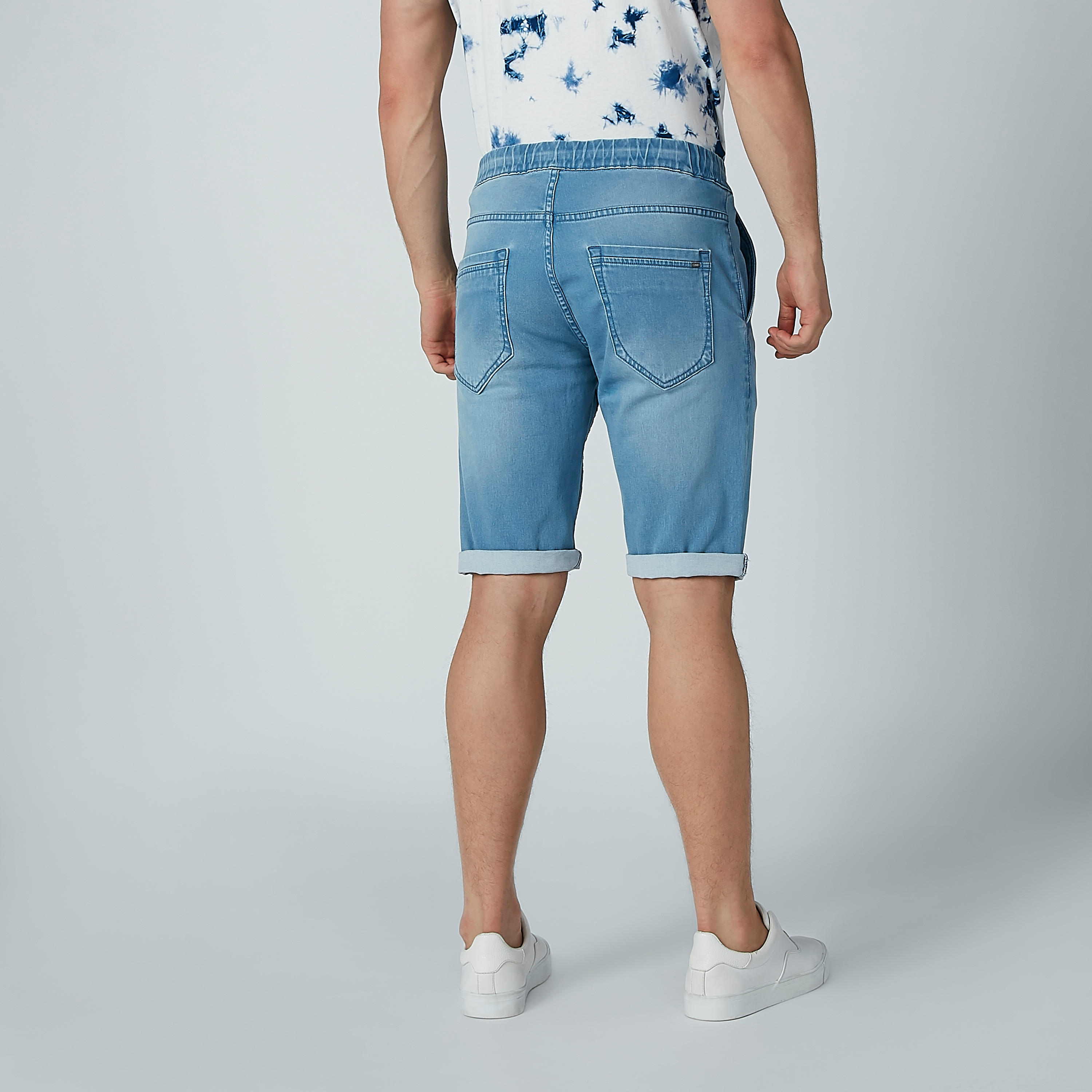 شورت دينم برباط وجيوب-men-clothing-bottoms-shorts-image-5