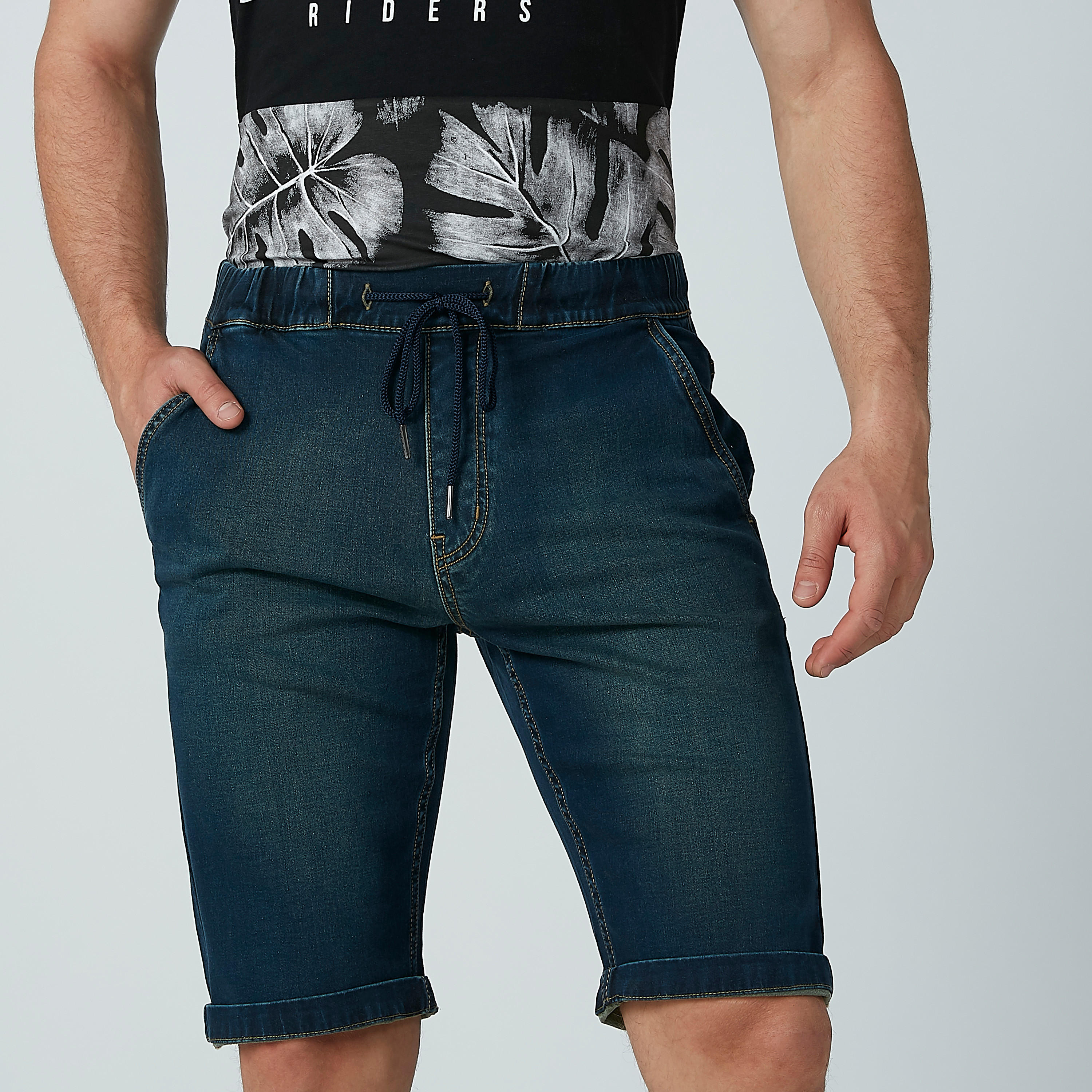 شورت دينم برباط وجيوب-men-clothing-bottoms-shorts-image-2