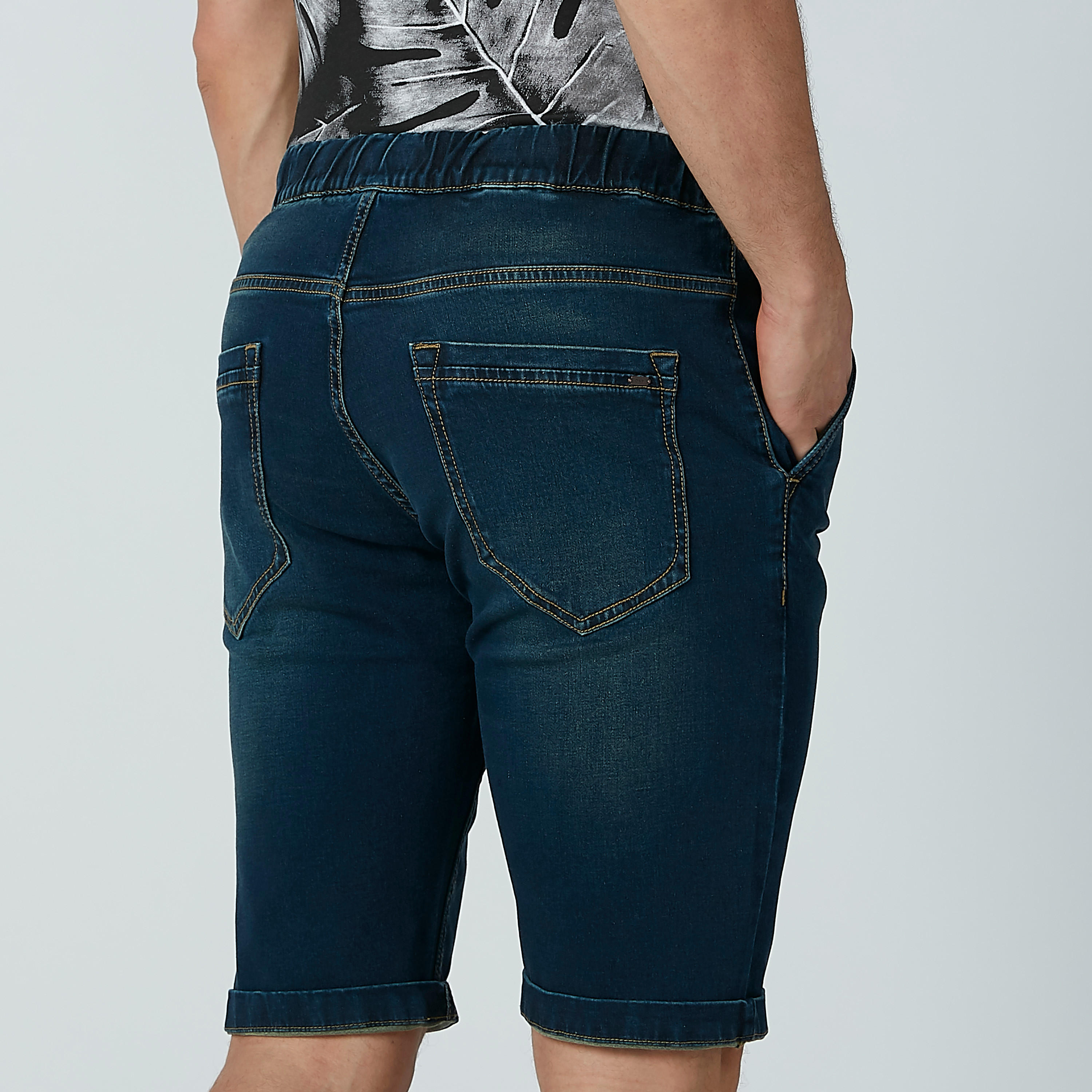 شورت دينم برباط وجيوب-men-clothing-bottoms-shorts-image-6