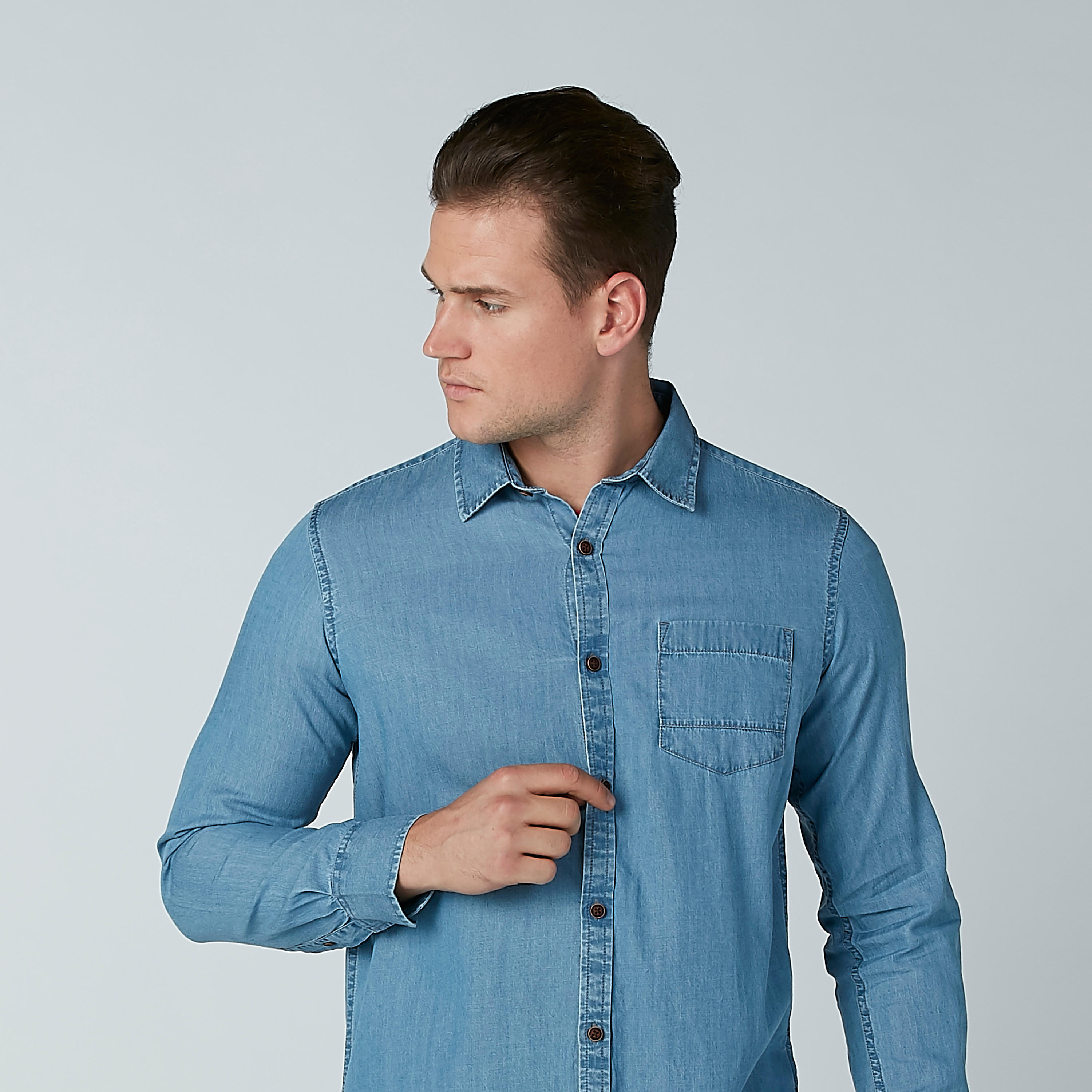قميص سادة بجيب على الصدر-men-clothing-shirts-image-3
