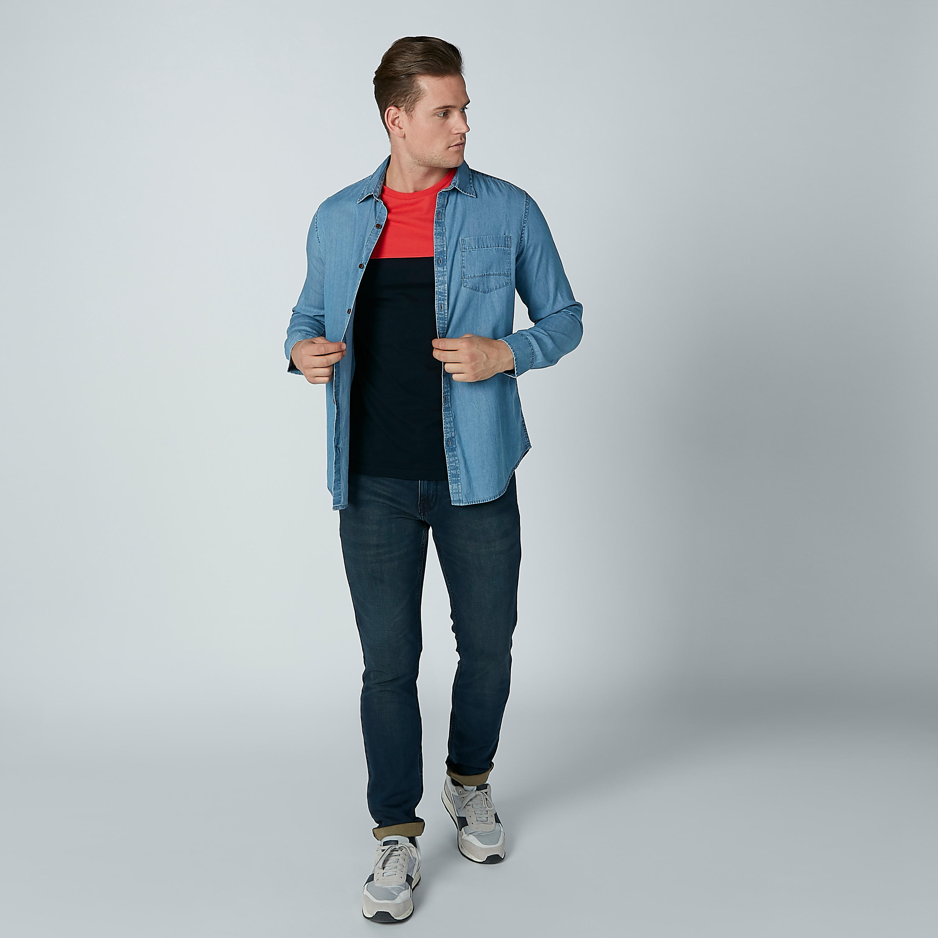 قميص سادة بجيب على الصدر-men-clothing-shirts-image-4