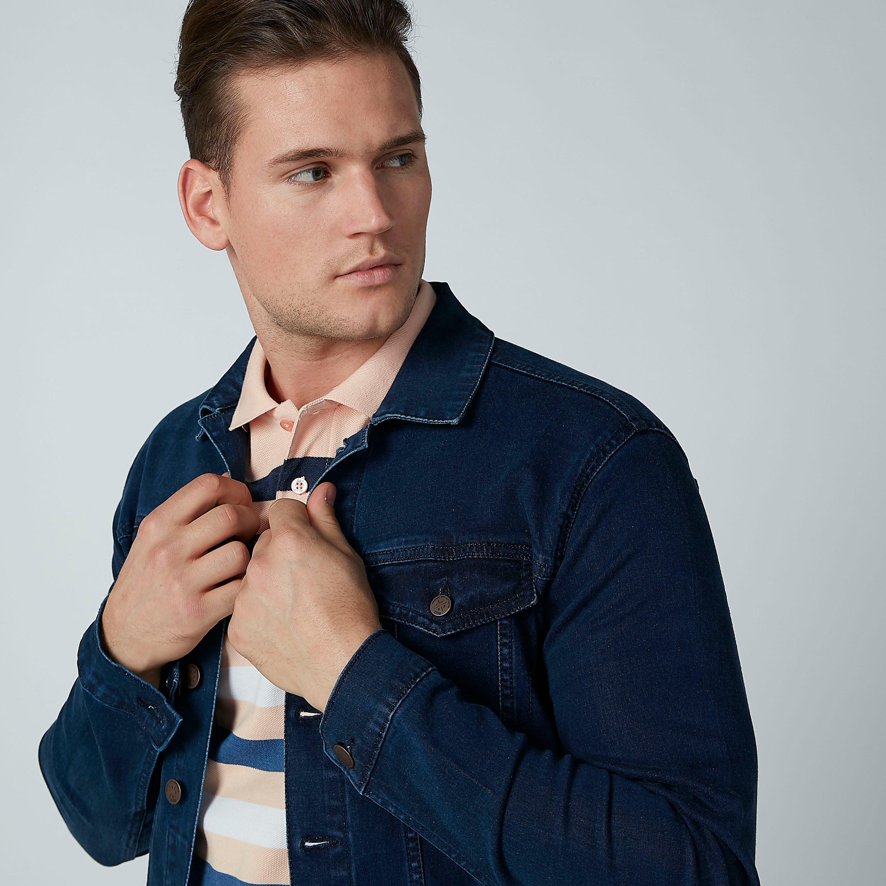 جاكيت دينم سادة بأكمام طويلة وجيوب-men-clothing-jacketsandblazers-jackets-image-1