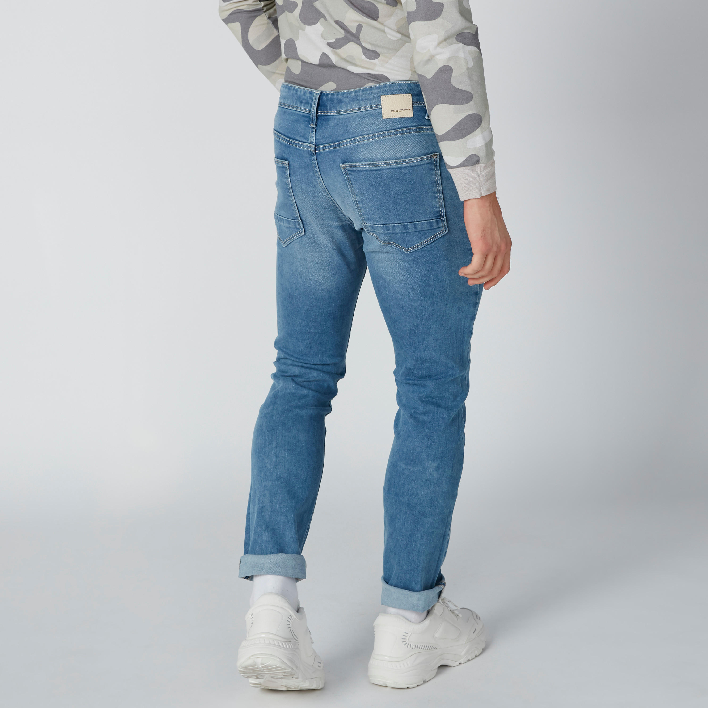 بنطال جينز طويل بجيوب-men-clothing-bottoms-jeans-image-2