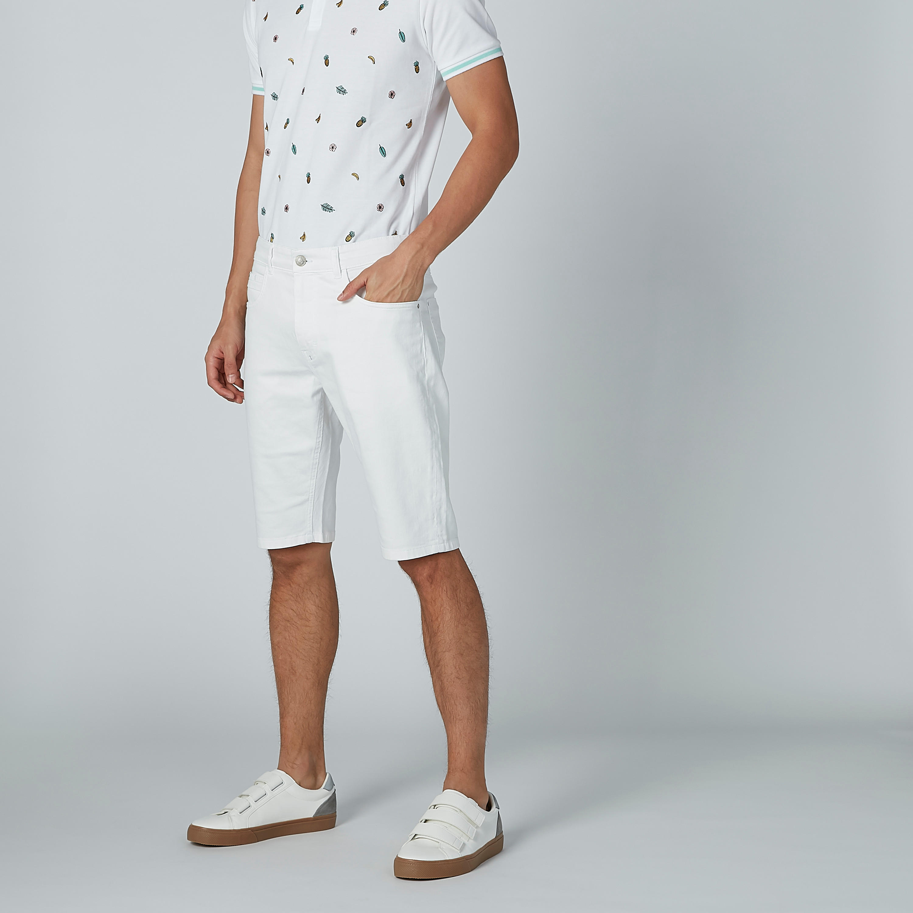 شورت دينم بسحّاب إغلاق وجيوب-men-clothing-bottoms-shorts-image-1