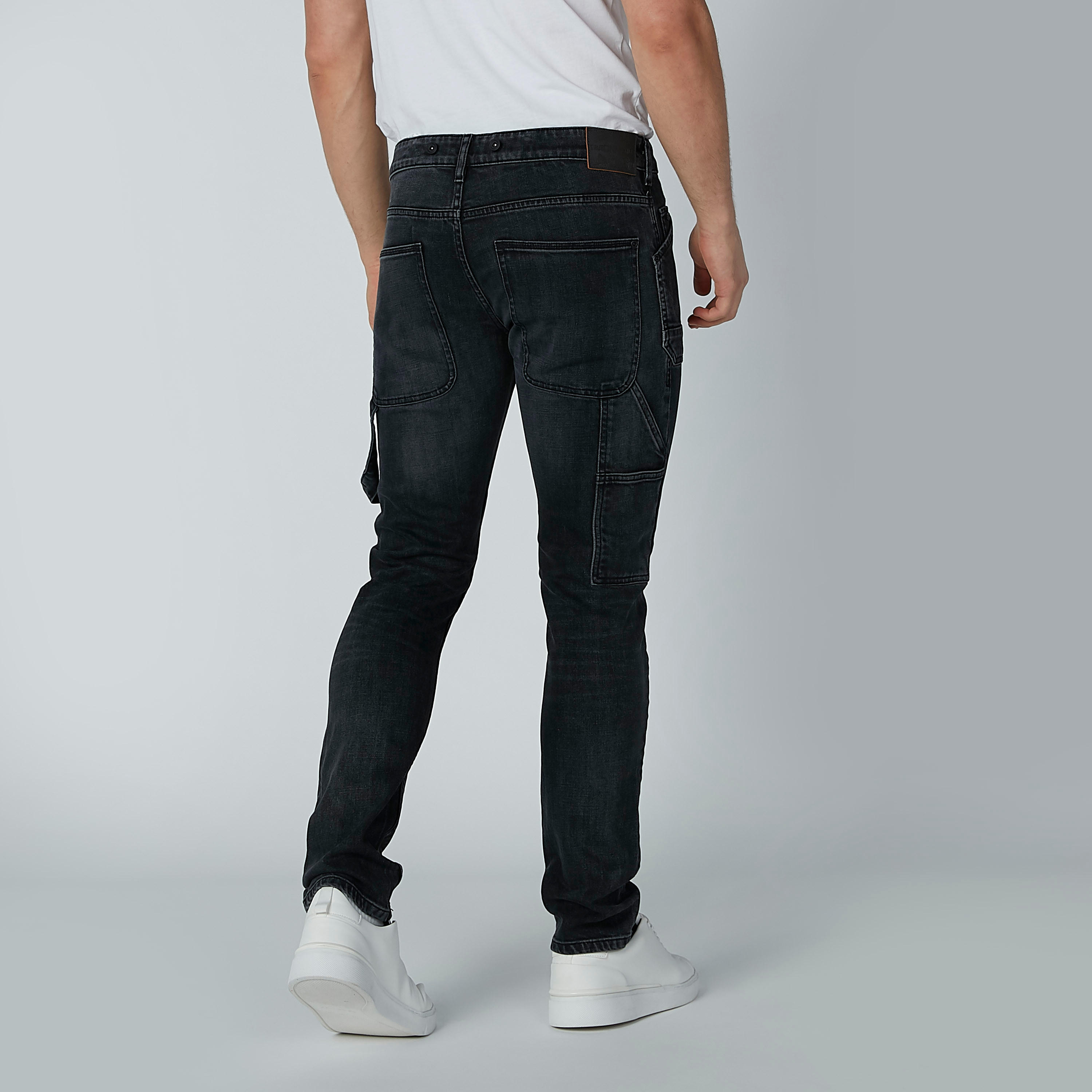 بنطال جينز سادة بسحّاب إغلاق وجيوب-men-clothing-bottoms-jeans-image-5