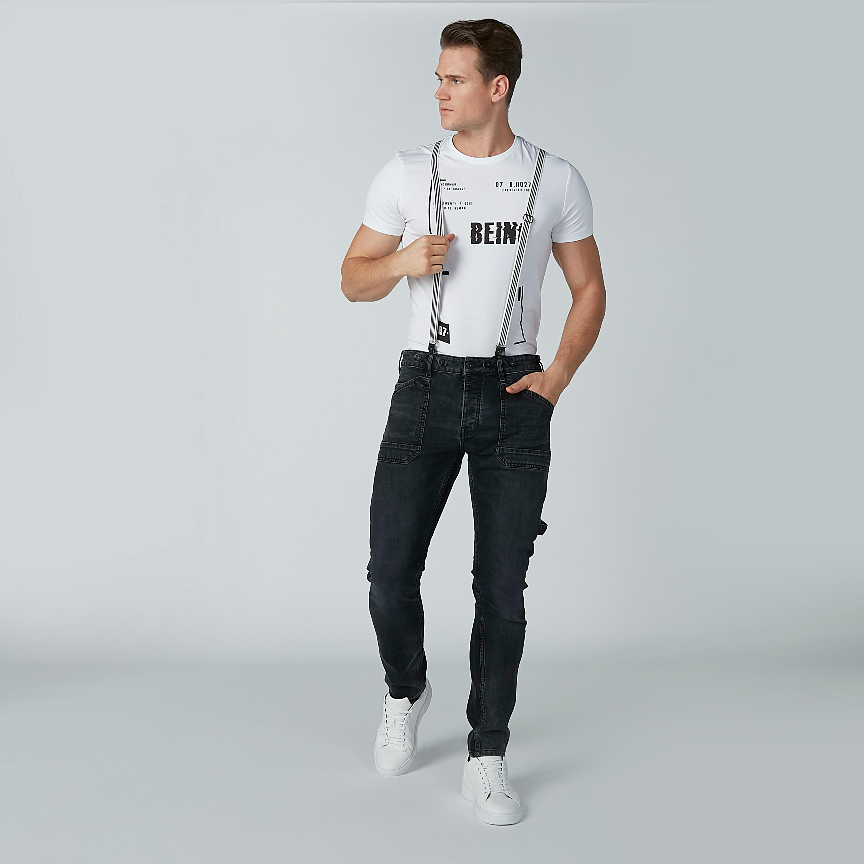 بنطال جينز سادة بسحّاب إغلاق وجيوب-men-clothing-bottoms-jeans-image-6