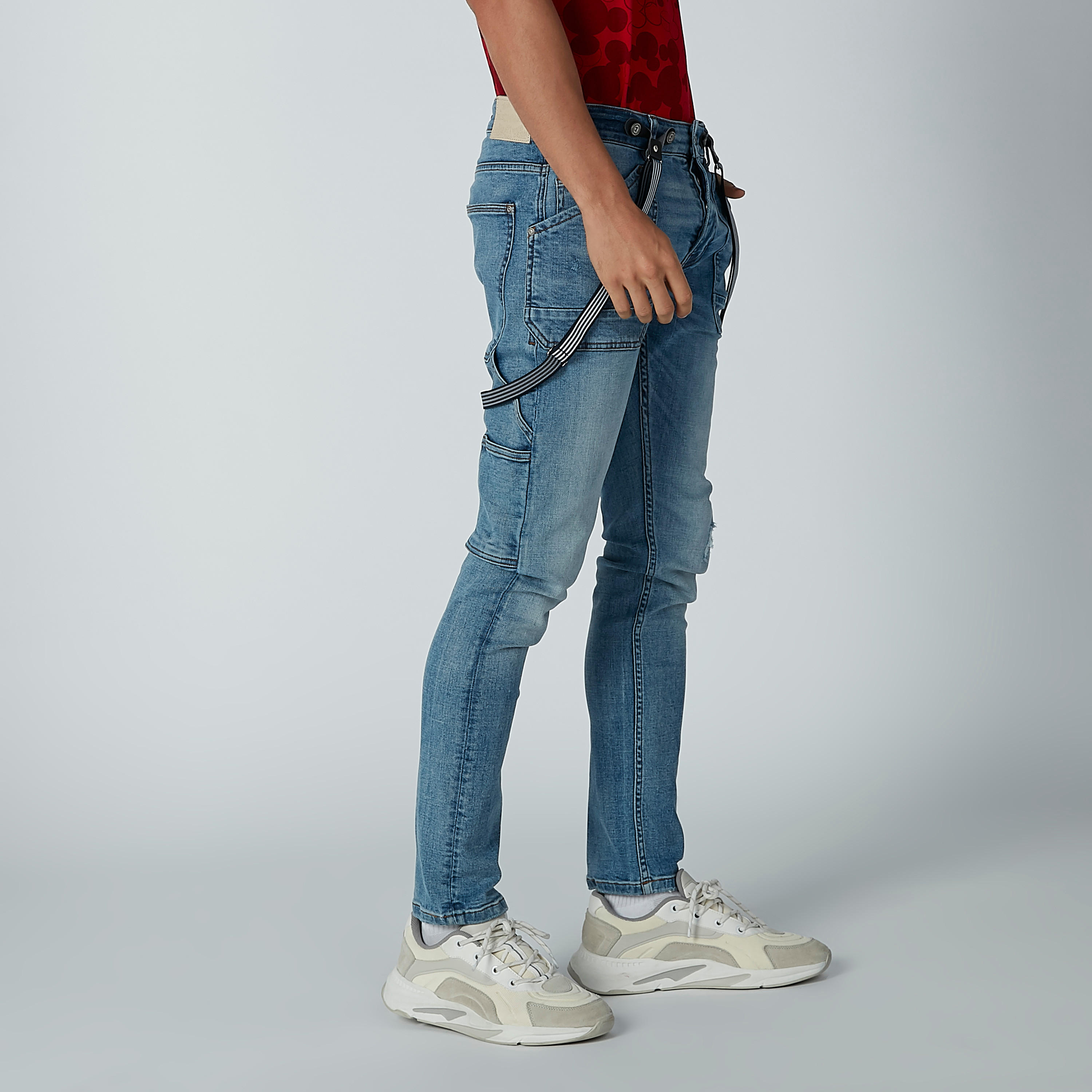 شورت بجيوب وحمّالات-men-clothing-bottoms-jeans-image-5