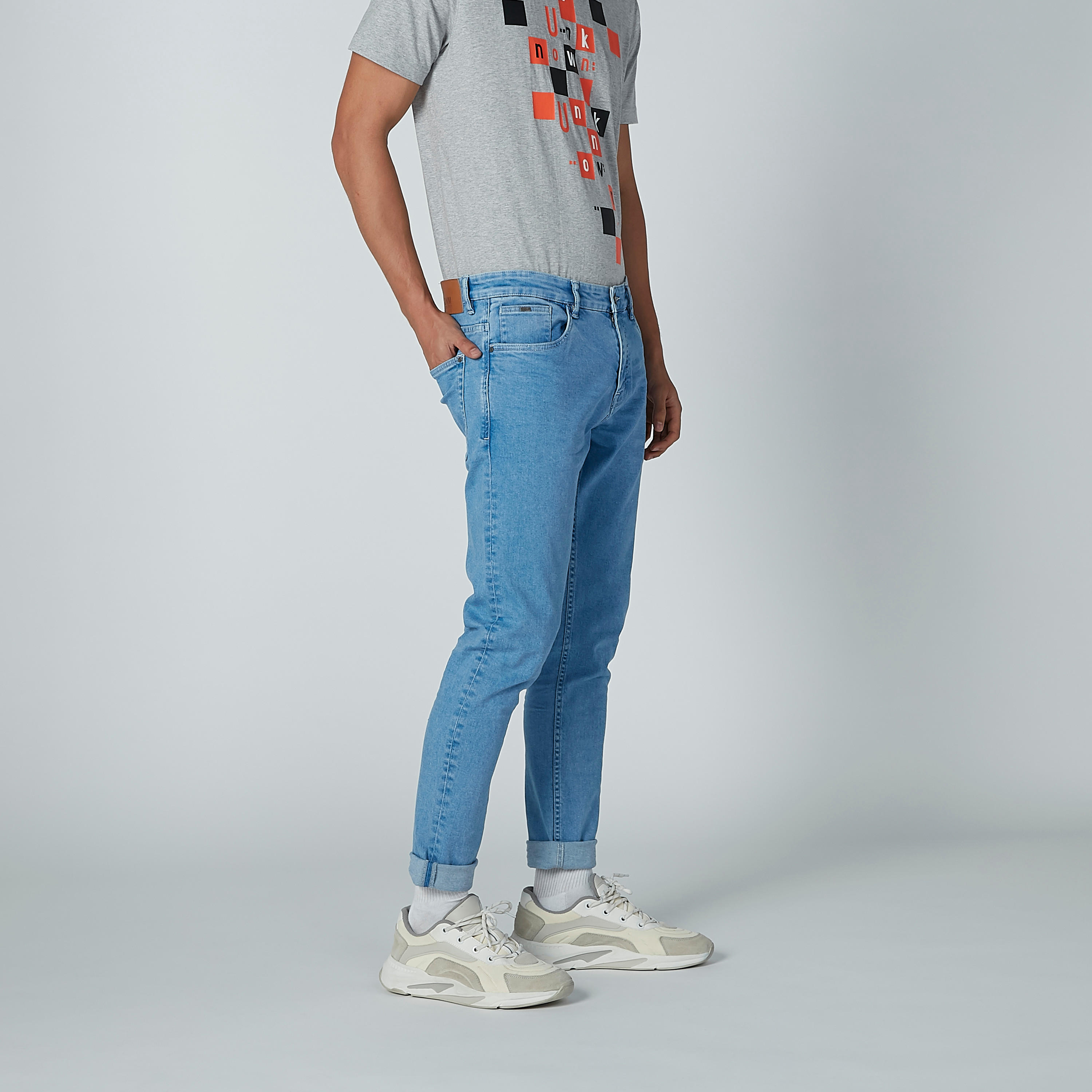 بنطال جينز طويل بجيوب-men-clothing-bottoms-jeans-image-1