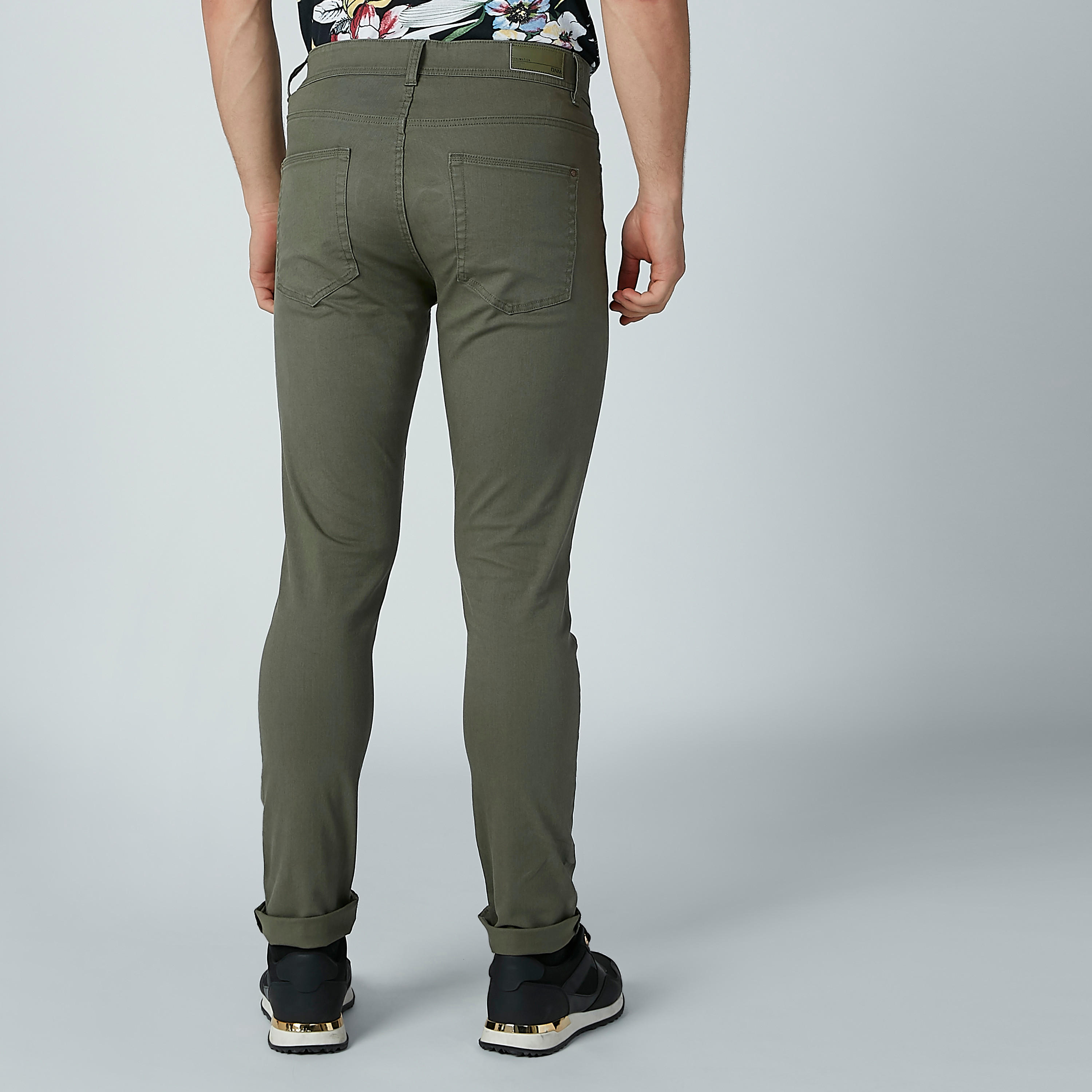 بنطال جينز طويل بخصر متوسط الارتفاع وجيوب-men-clothing-bottoms-jeans-image-5