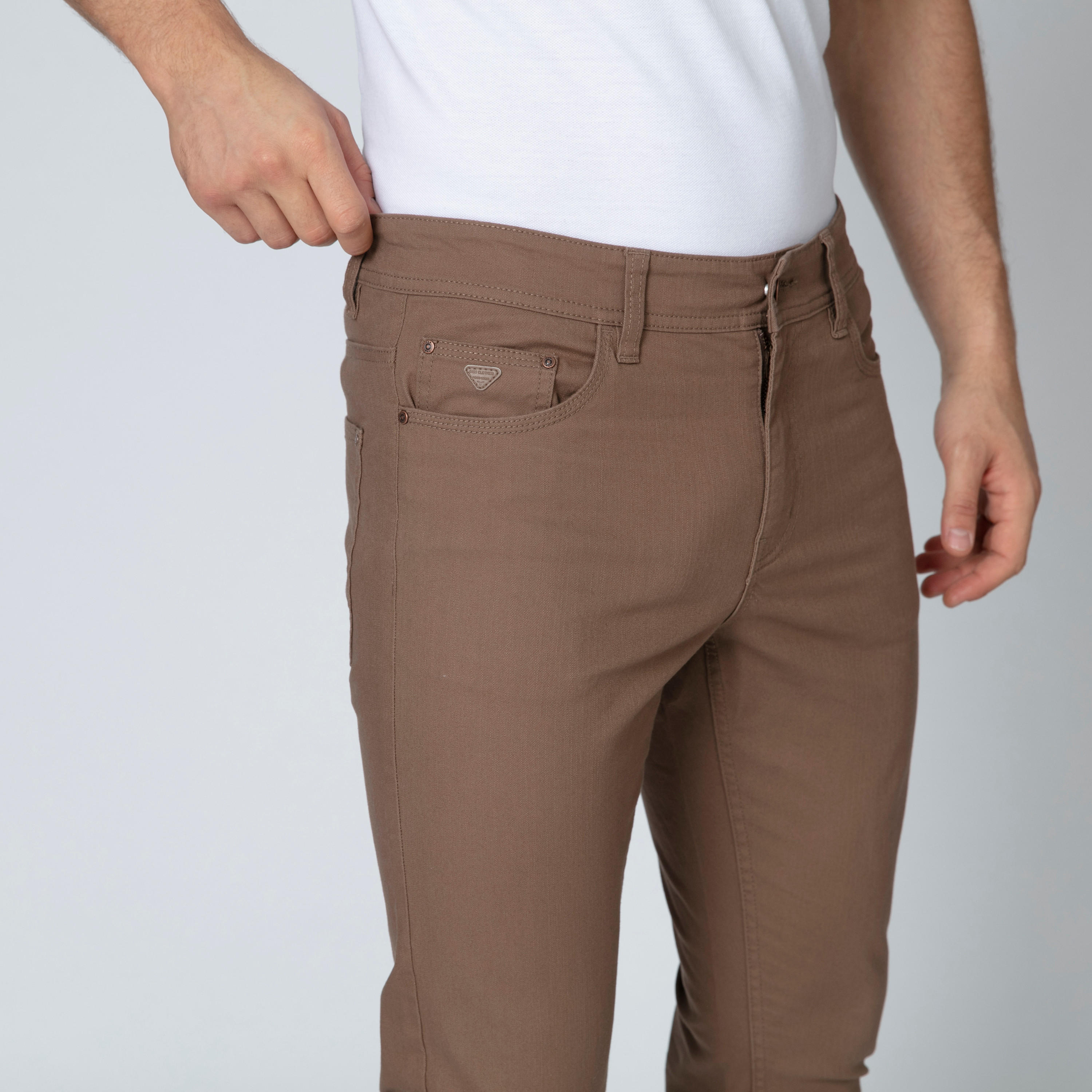 بنطلون جينز  مستدام طويل سكيني بجيوب -men-clothing-bottoms-jeans-image-5