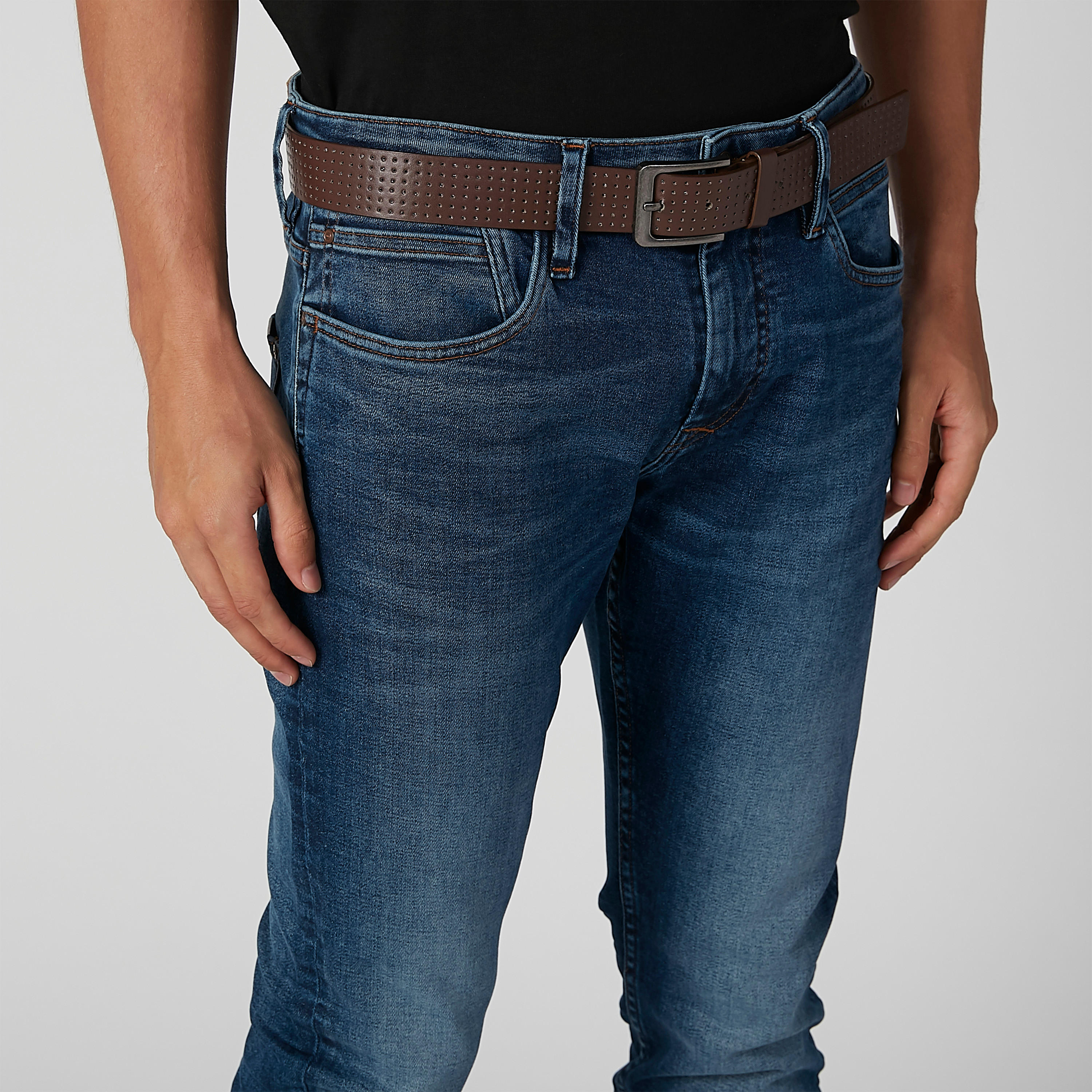 بنطلون جينز مستدام سليم سادة بجيوب-men-clothing-bottoms-jeans-image-4