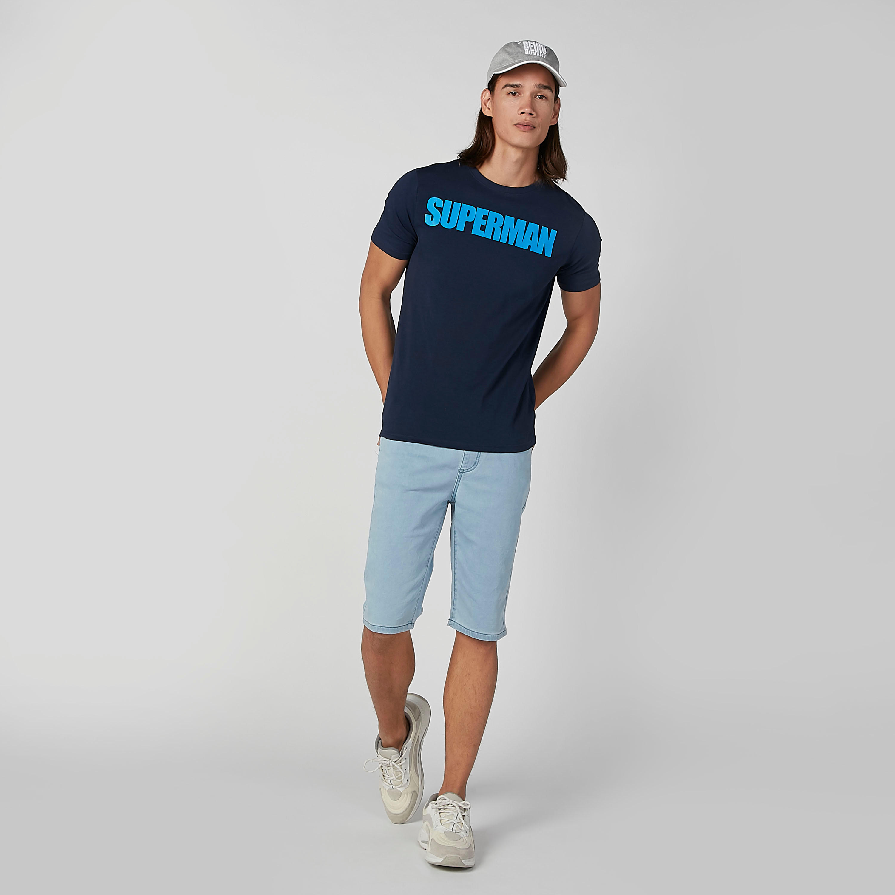 شورت مستدام سادة بخصر منخفض وجيوب-men-clothing-bottoms-shorts-image-5