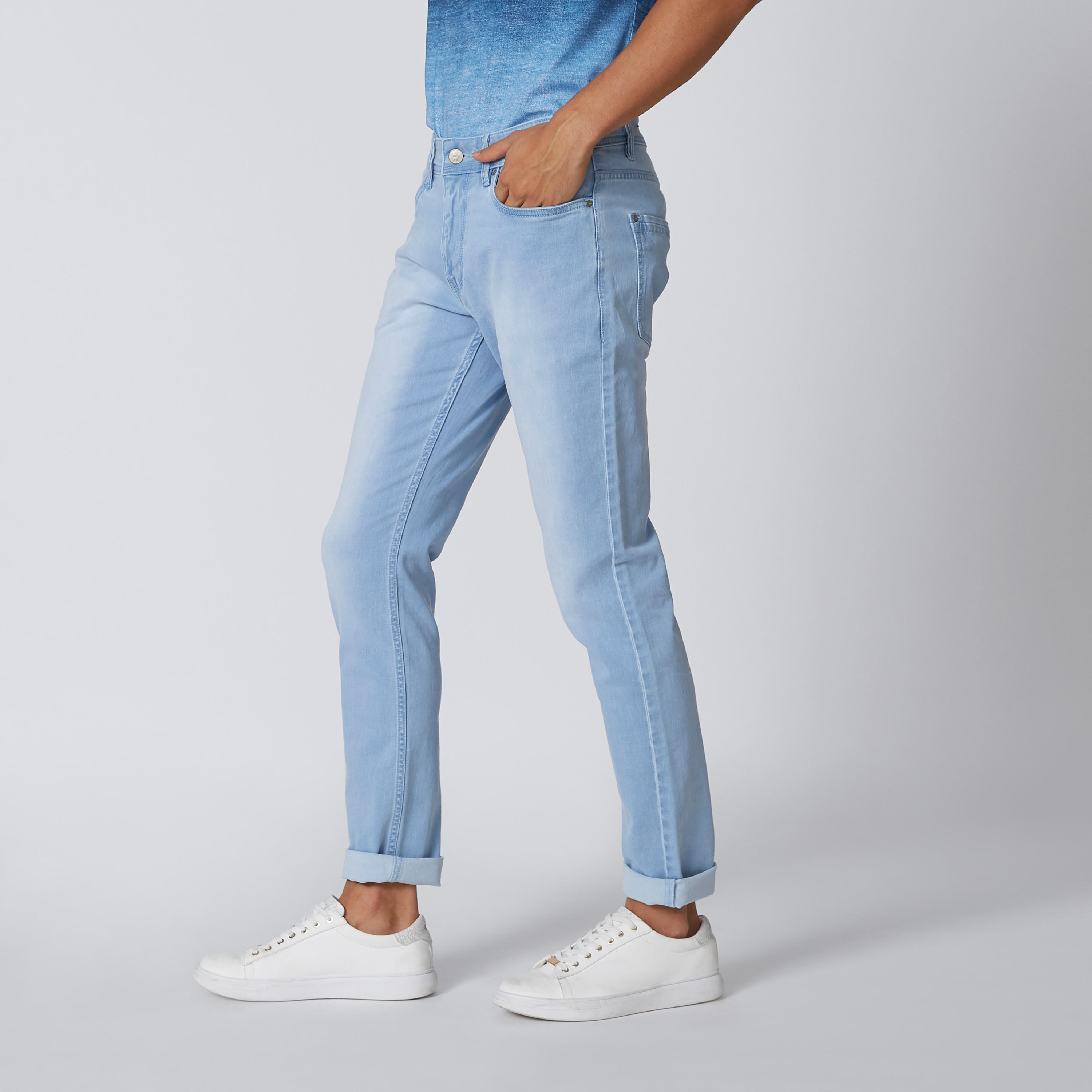 بنطلون جينز مستدام سليم بخصر منخفض وجيوب-men-clothing-bottoms-jeans-image-4