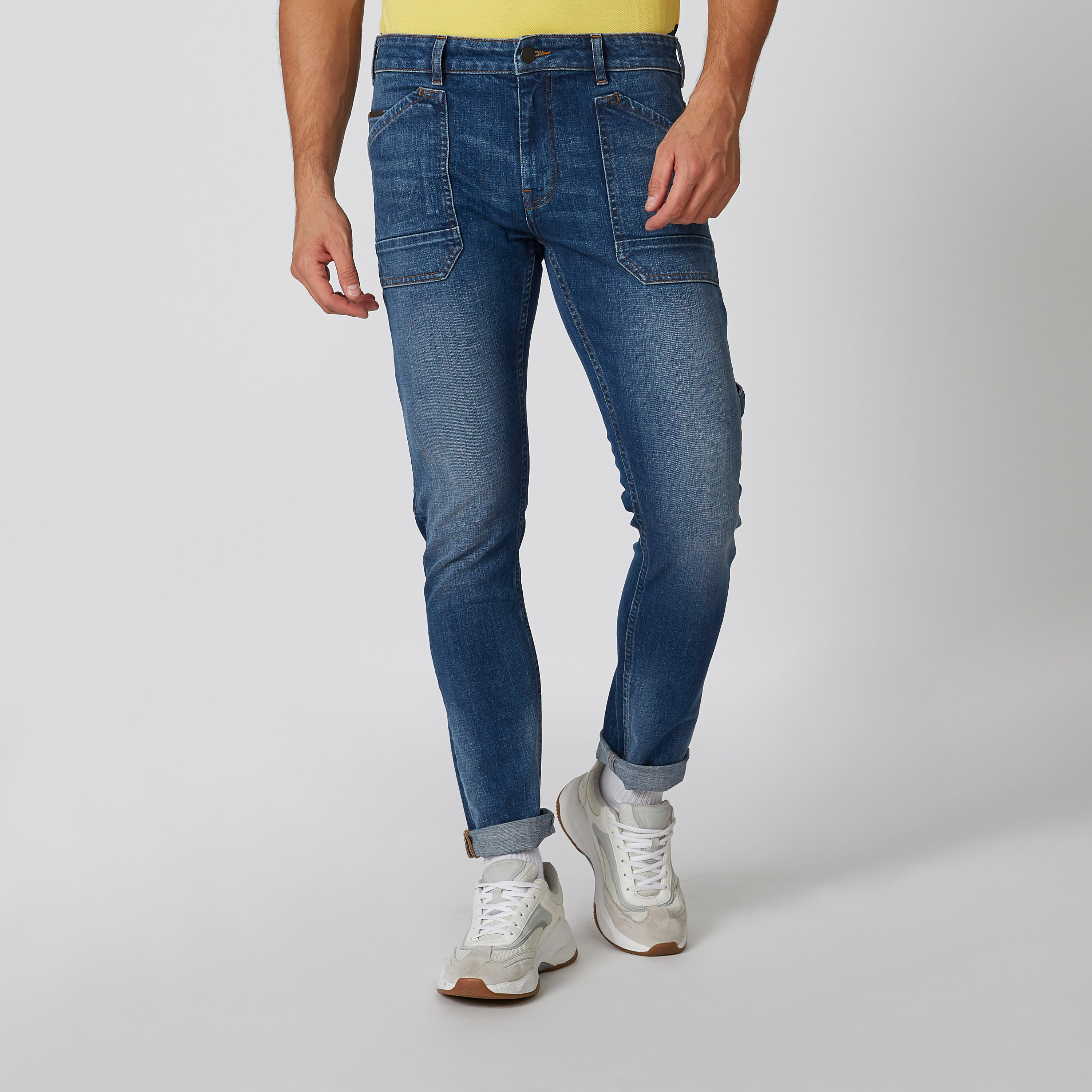 بنطلون جينز طويل بجيوب وحلقات للحزام-men-clothing-bottoms-jeans-image-1