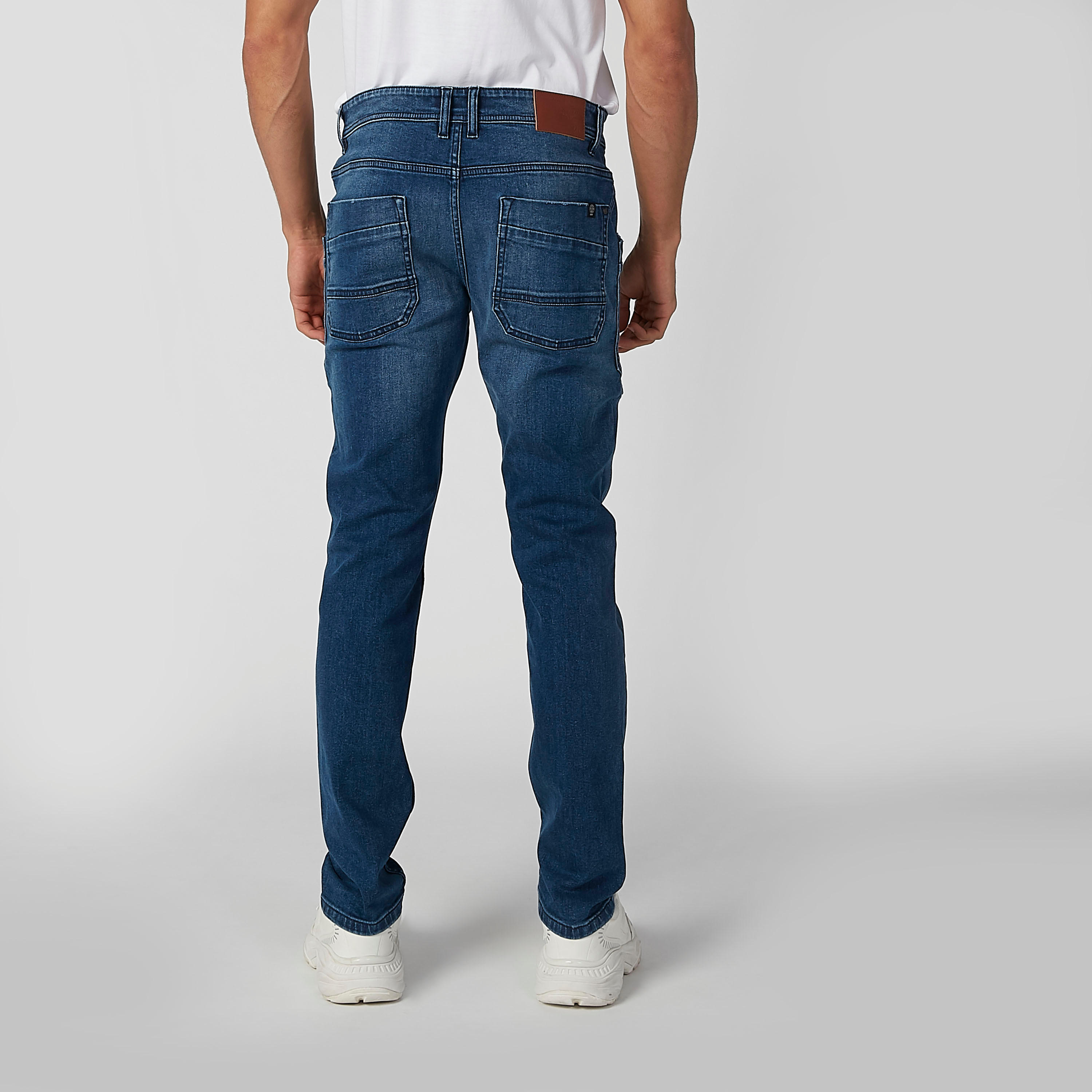 بنطلون جينز مستدام سليم بخصر منخفض وجيوب -men-clothing-bottoms-jeans-image-4