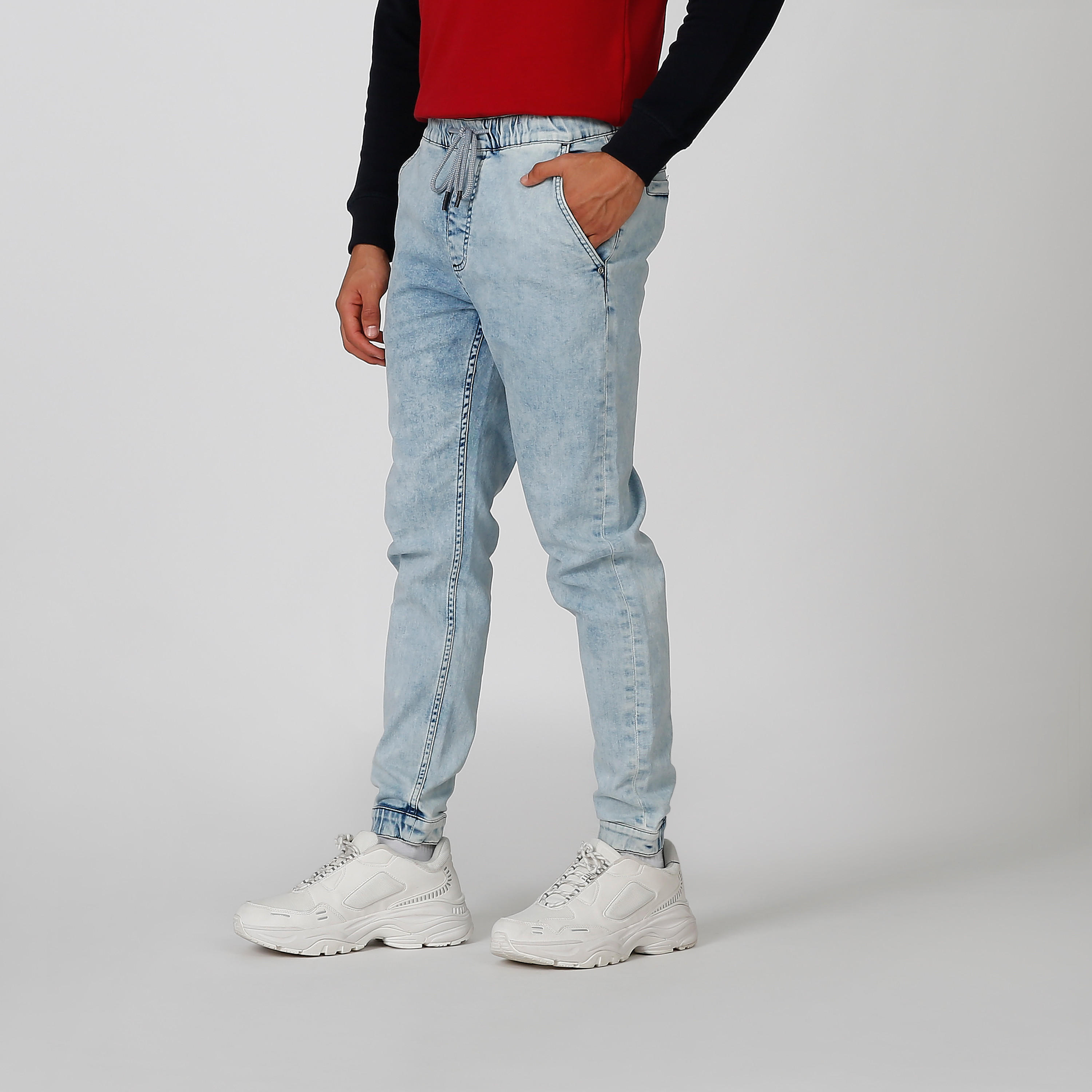 بنطلون رياضي مستدام دينم سليم بجيوب -men-clothing-bottoms-joggers-image-1