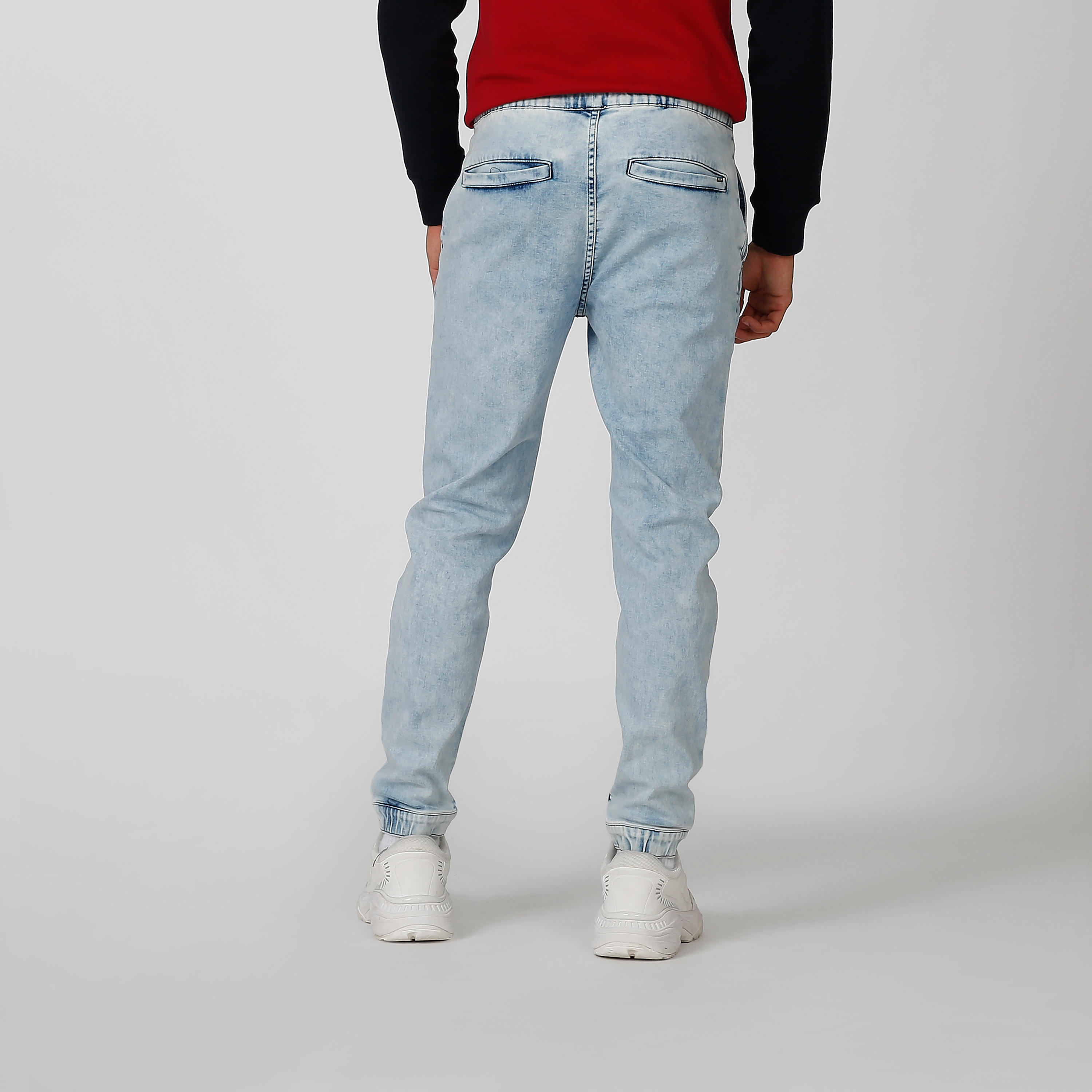 بنطلون رياضي مستدام دينم سليم بجيوب -men-clothing-bottoms-joggers-image-3