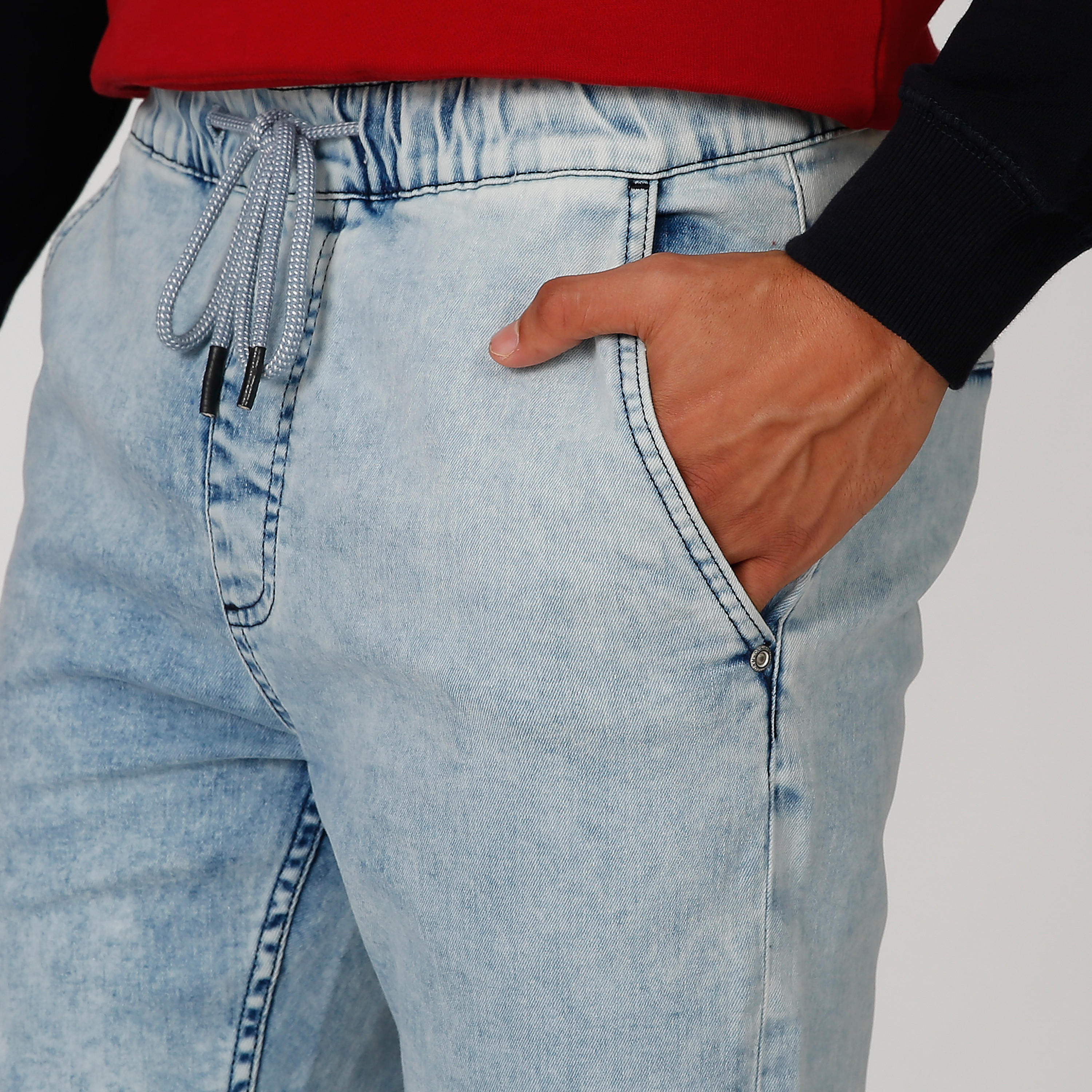 بنطلون رياضي مستدام دينم سليم بجيوب -men-clothing-bottoms-joggers-image-5