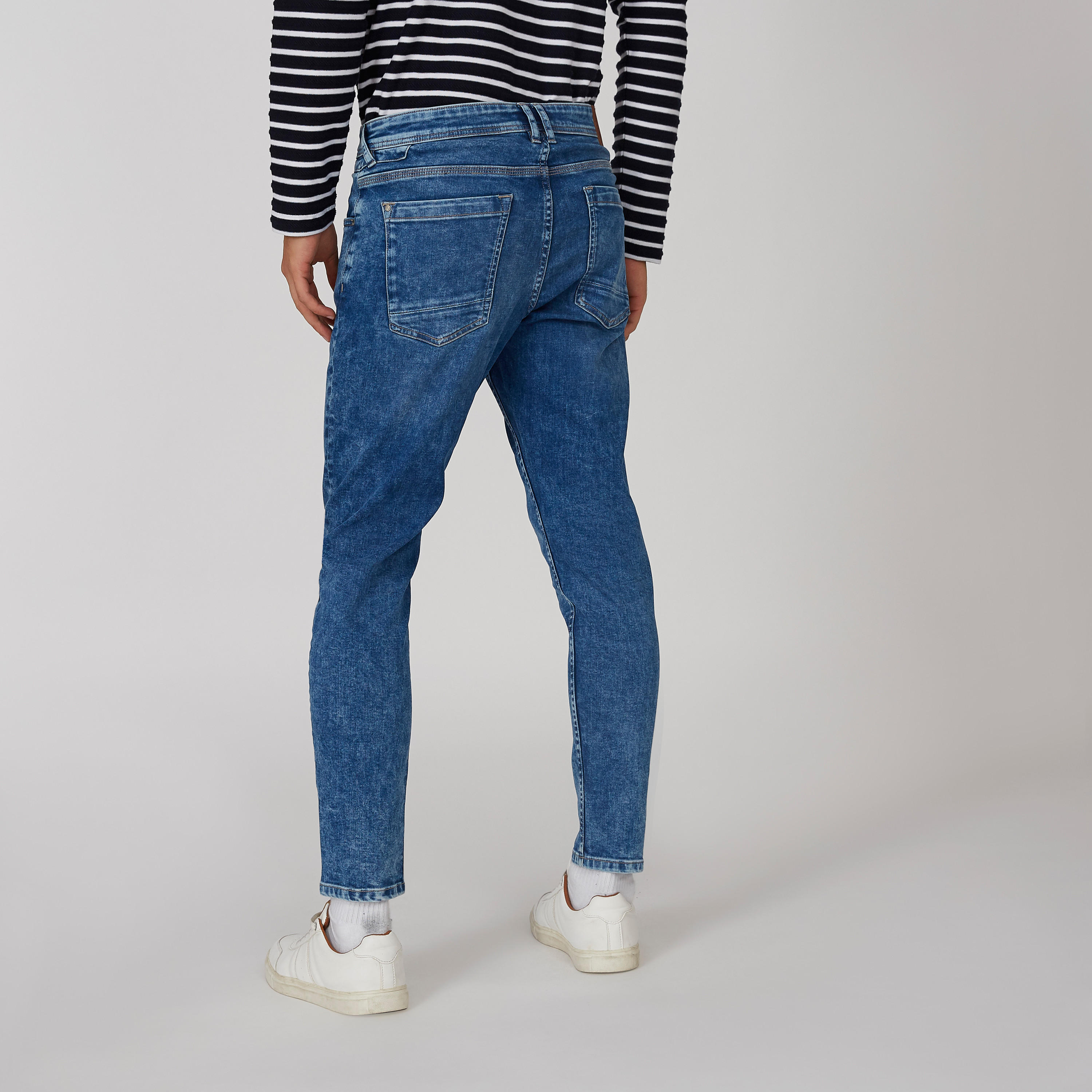بنطلون جينز بجيوب وحلقات للحزام-men-clothing-bottoms-jeans-image-3