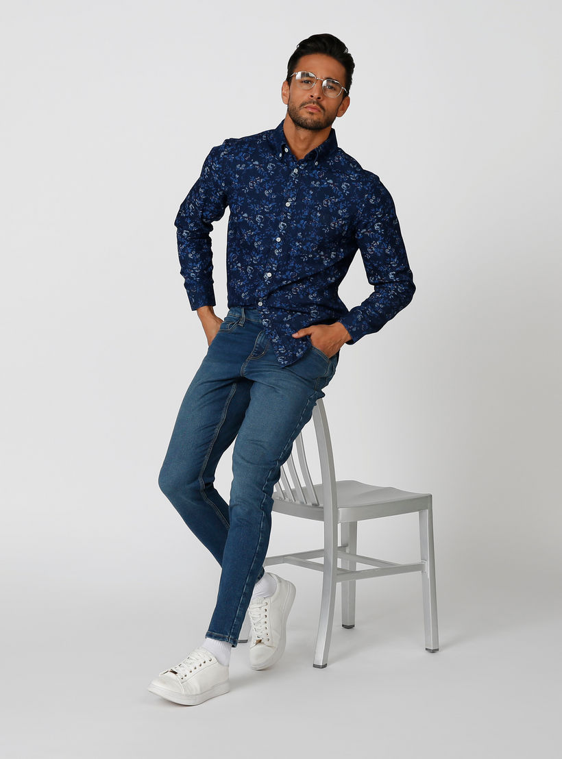 بنطلون جينز مستدام بقصّة جزرة وخصر متوسط الارتفاع وجيوب -men-clothing-bottoms-jeans-image-2