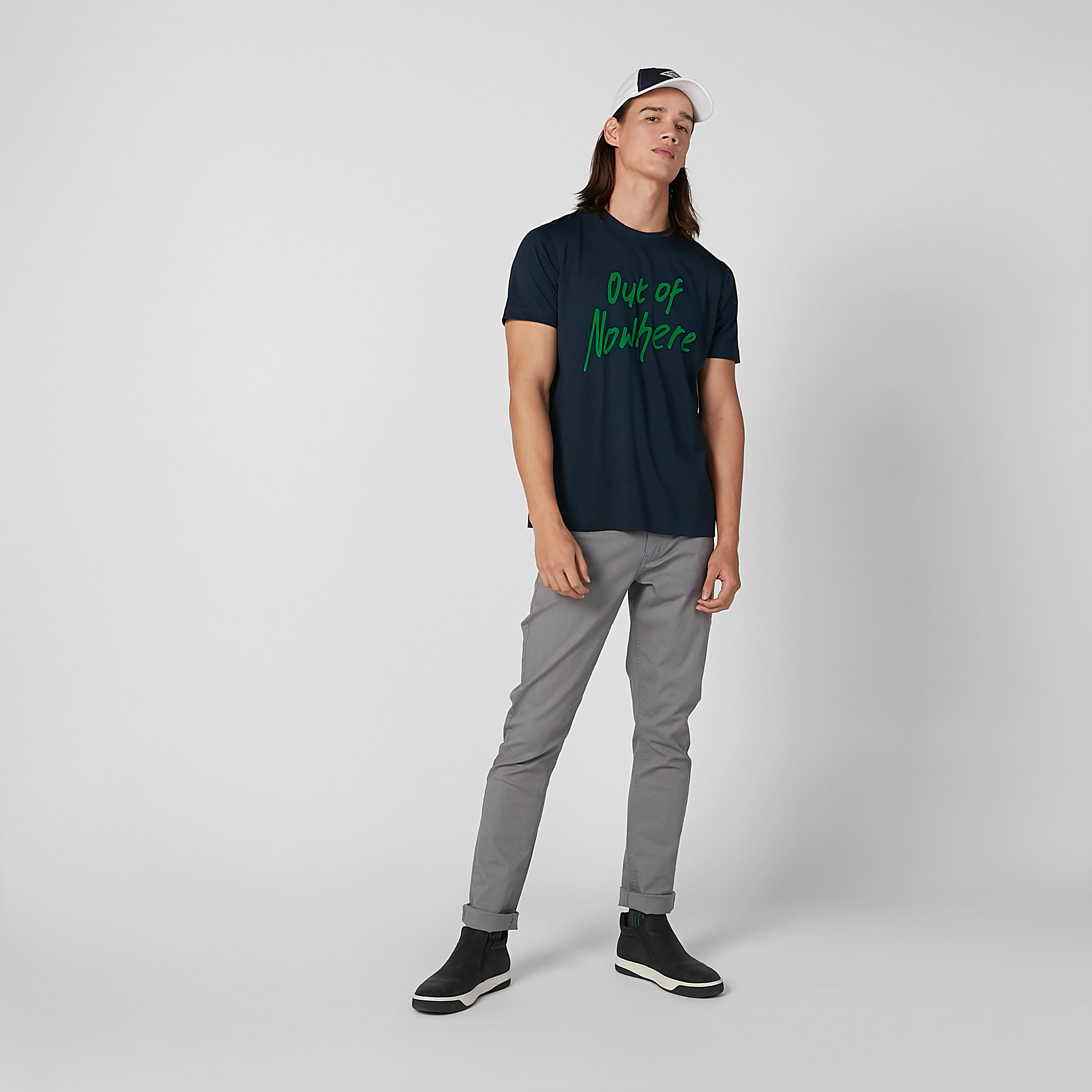 بنطلون جينز سادة بجيوب وحلقات للحزام-men-clothing-bottoms-jeans-image-2