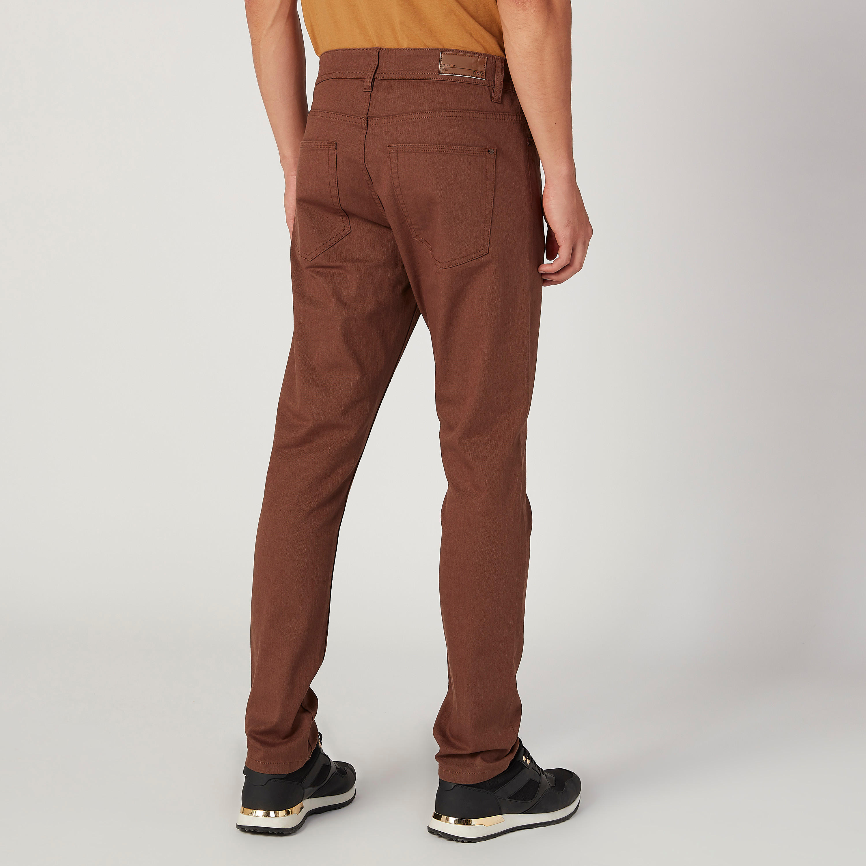 بنطلون جينز سادة بجيوب وحلقات للحزام-men-clothing-bottoms-jeans-image-4