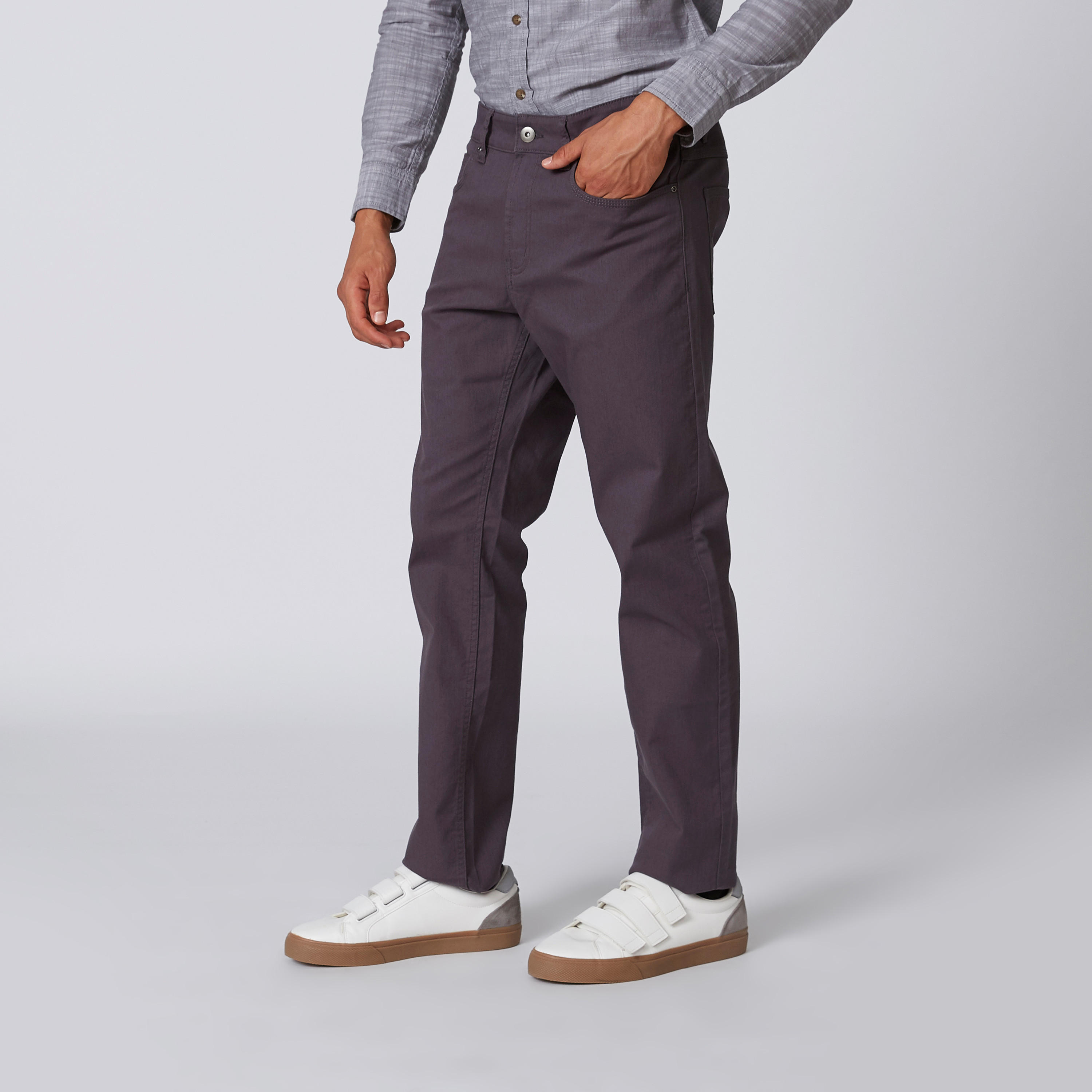 بنطلون جينز مستدام طويل سكيني بجيوب-men-clothing-bottoms-jeans-image-1