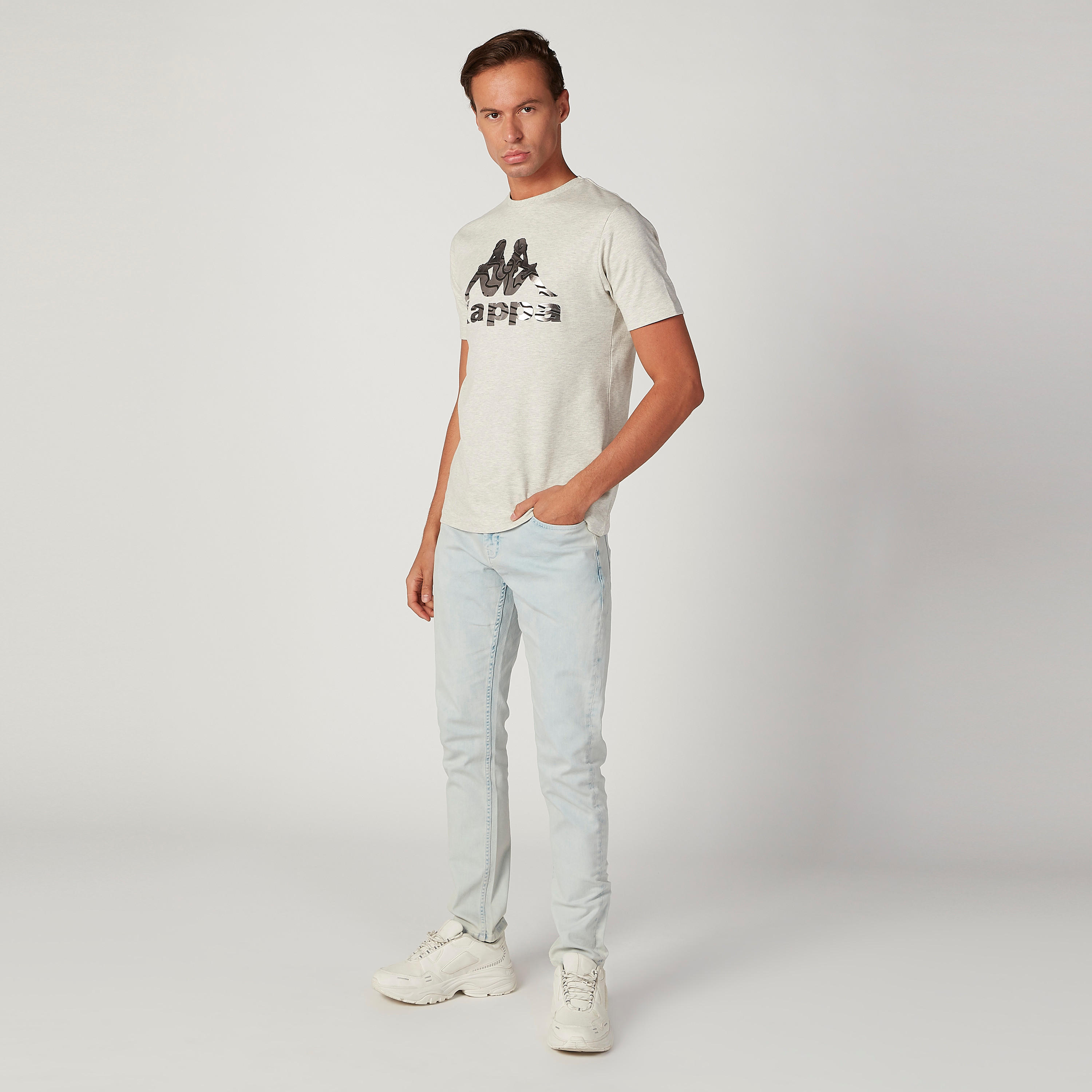 بنطال جينز سادة بجيوب وحلقات للحزام-men-clothing-bottoms-jeans-image-2