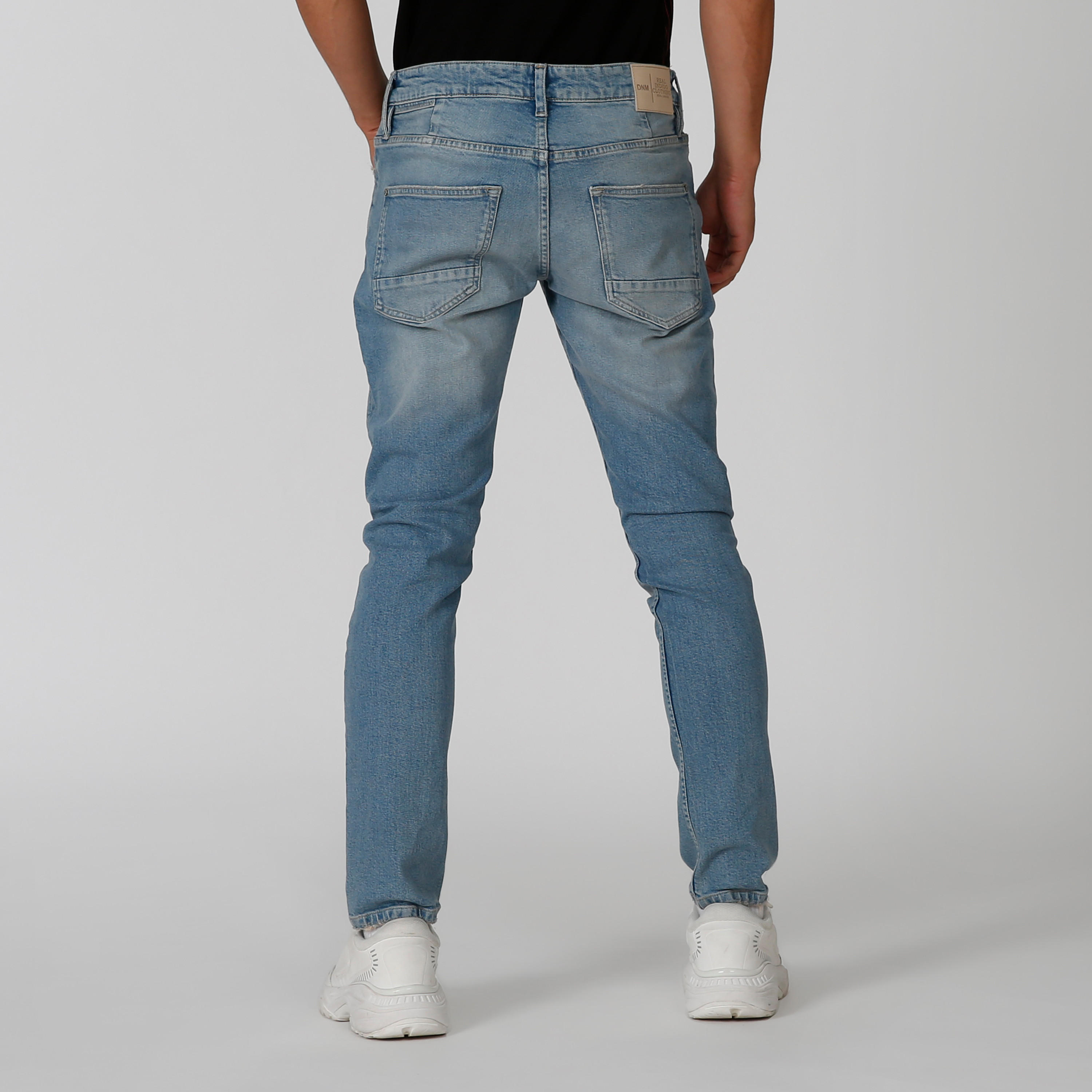 بنطلون جينز سادة طويل بجيوب وحلقات للحزام-men-clothing-bottoms-jeans-image-4