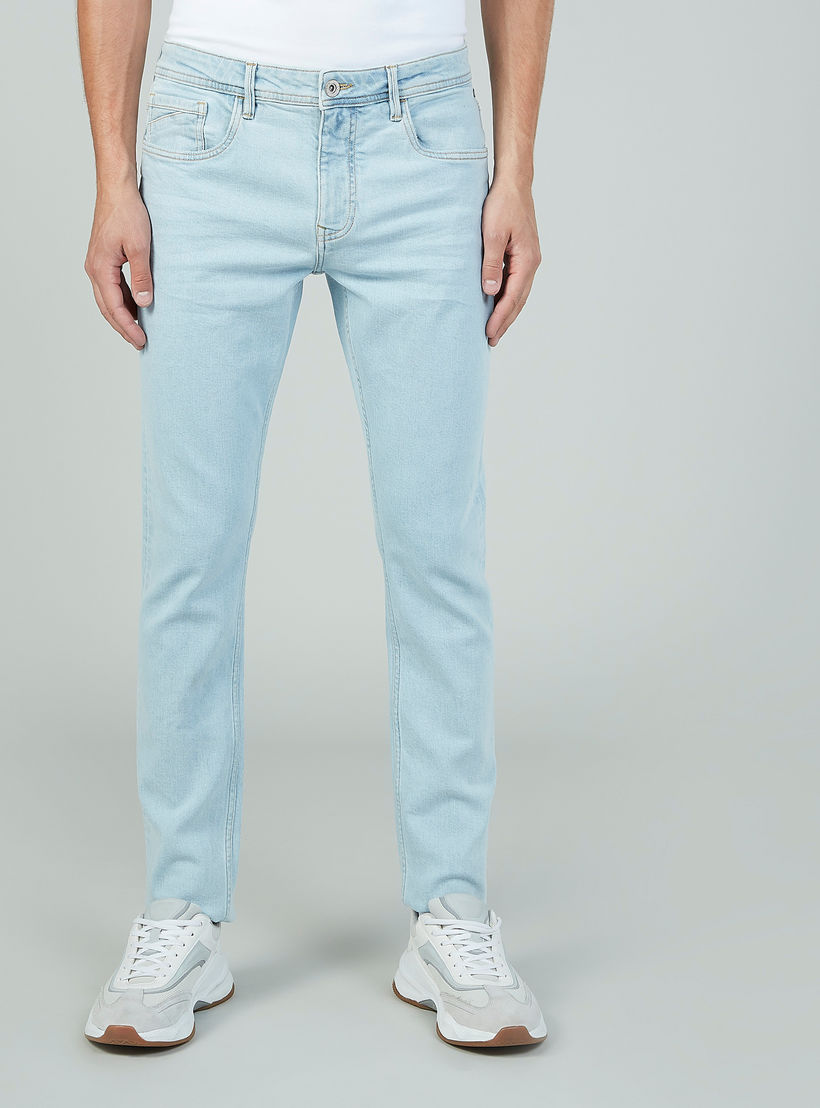 بنطلون جينز طويل بتفاصيل جيوب وحلقات للحزام-men-clothing-bottoms-jeans-image-1