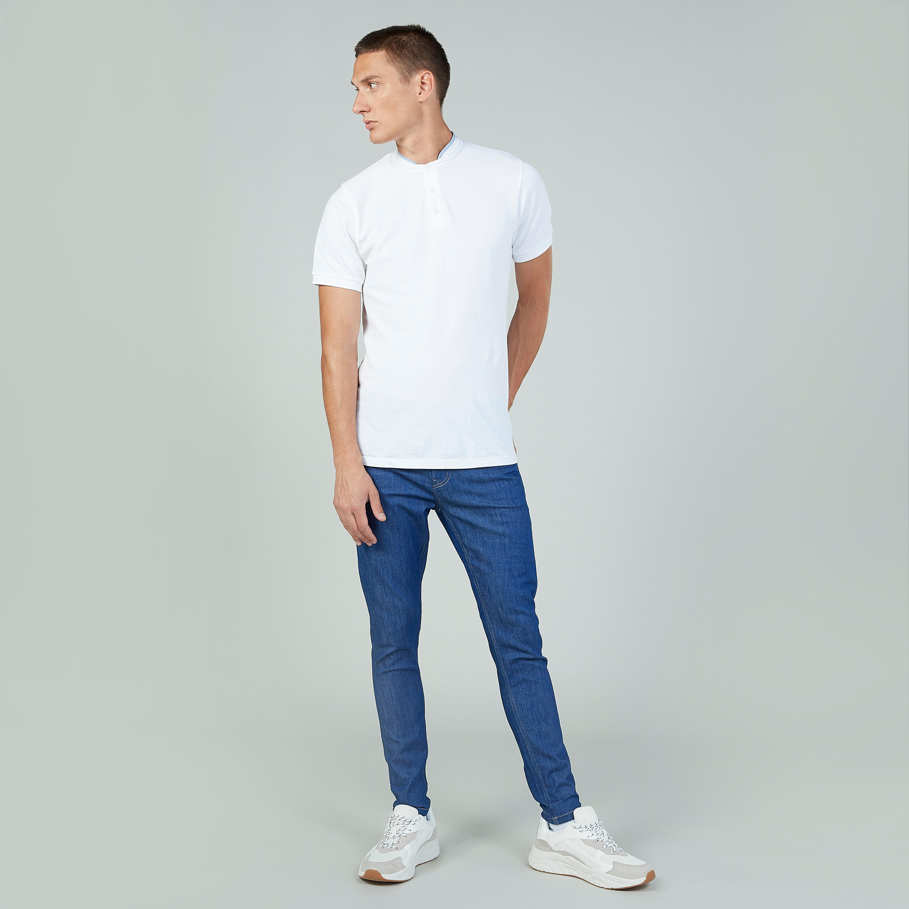 بنطلون جينز طويل بتفاصيل جيوب وحلقات للحزام-men-clothing-bottoms-jeans-image-2