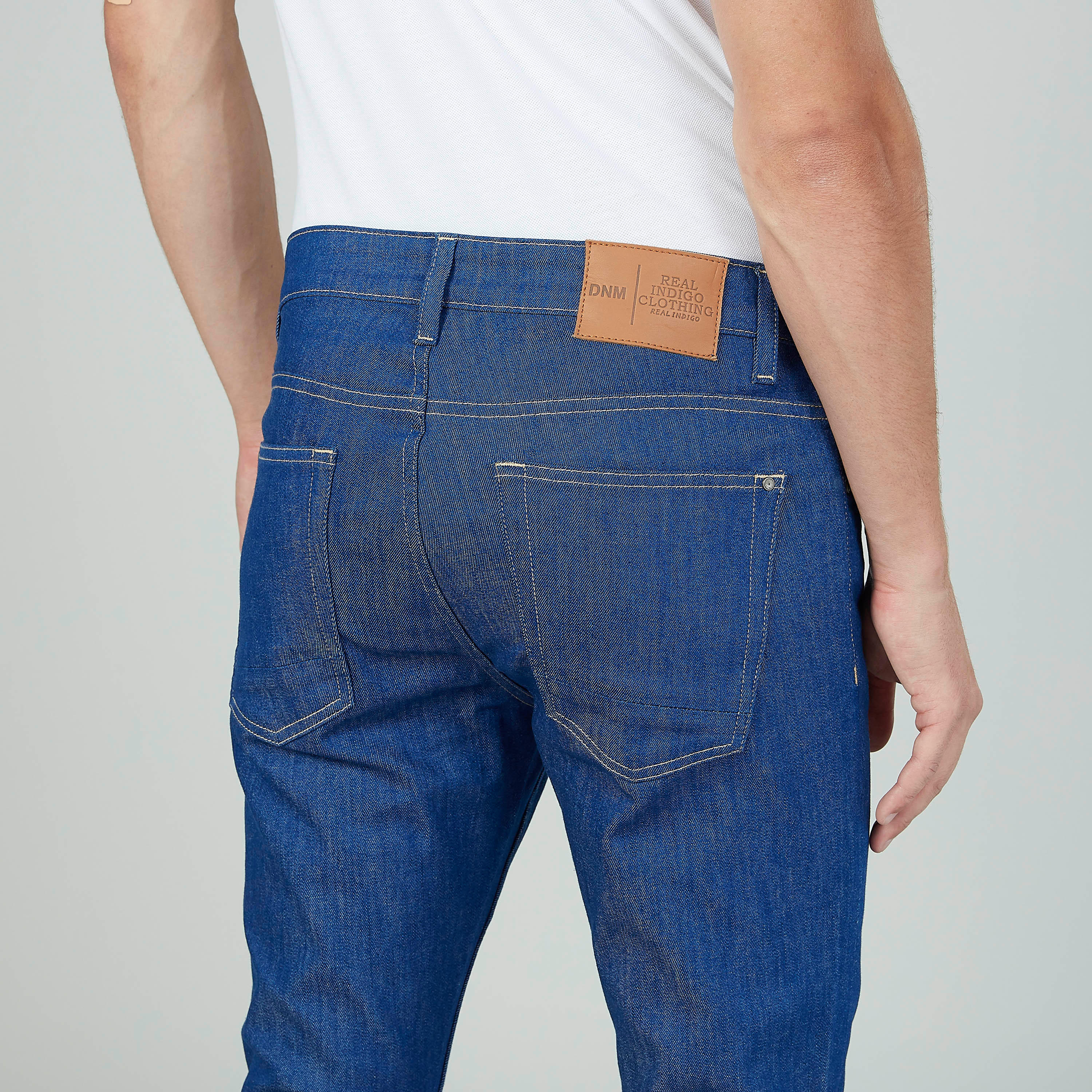 بنطلون جينز طويل بتفاصيل جيوب وحلقات للحزام-men-clothing-bottoms-jeans-image-5