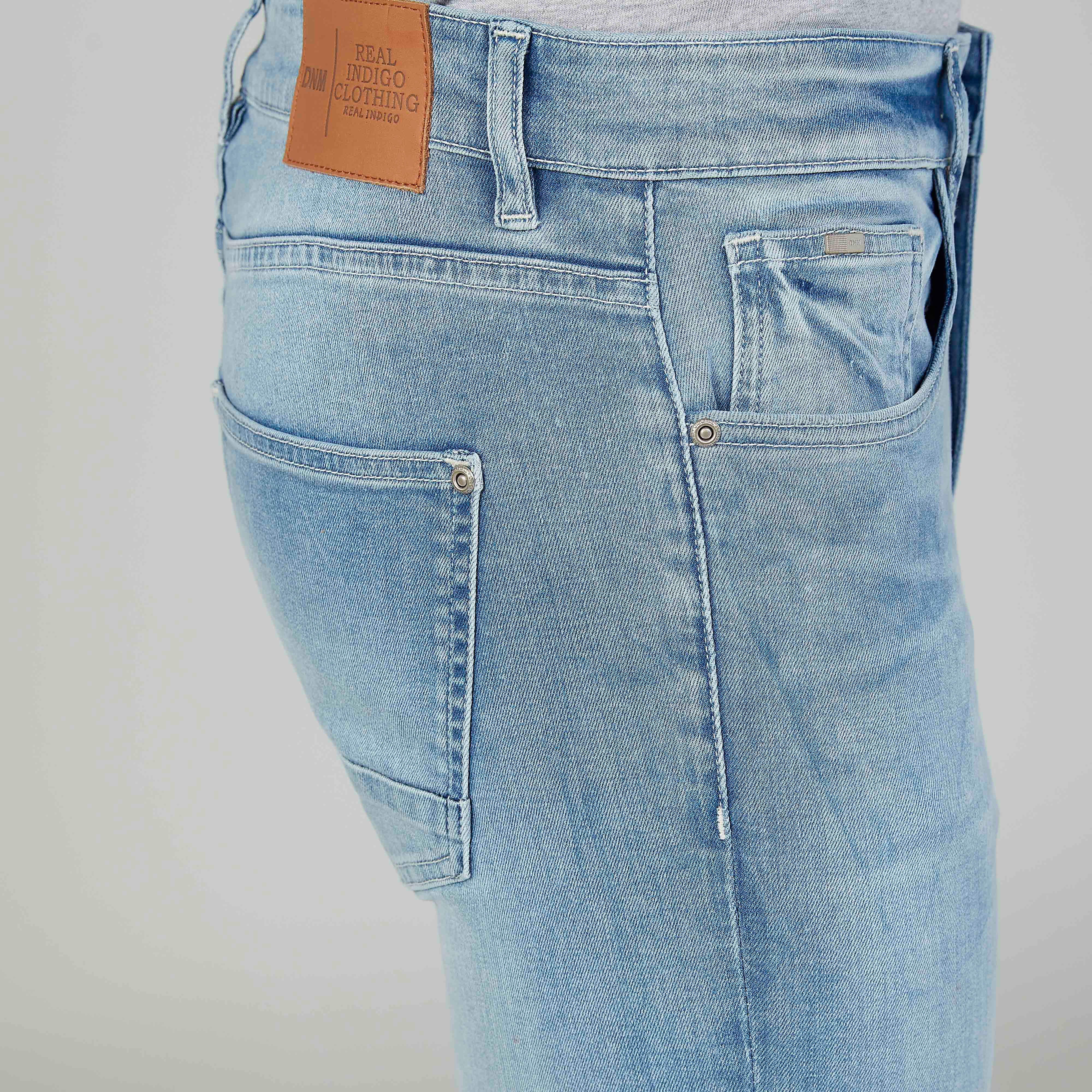 بنطلون جينز طويل بارز الملمس بجيوب وحلقات للحزام-men-clothing-bottoms-jeans-image-3