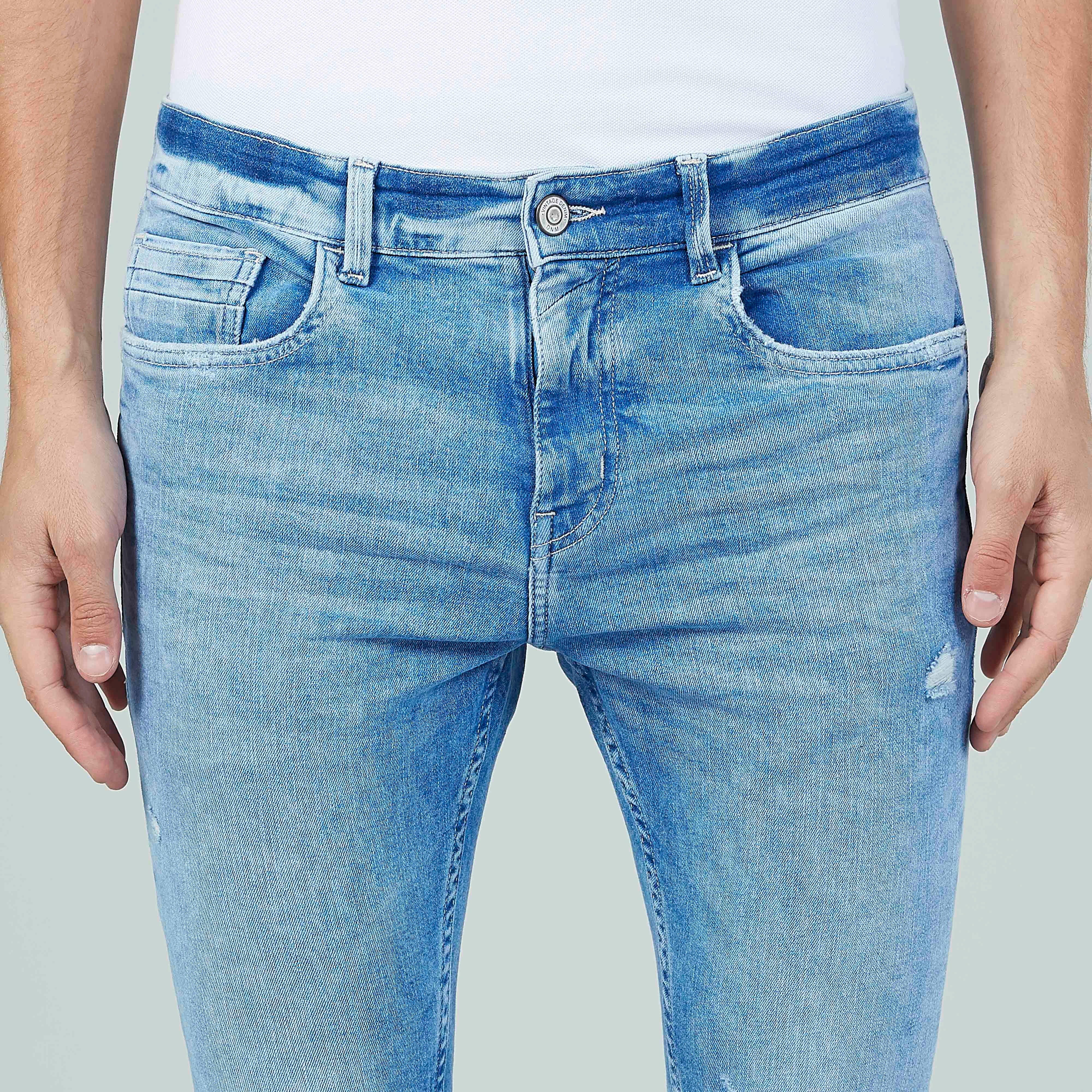 بنطلون جينز طويل ممزّق بجيوب وحلقات للحزام-men-clothing-bottoms-jeans-image-3