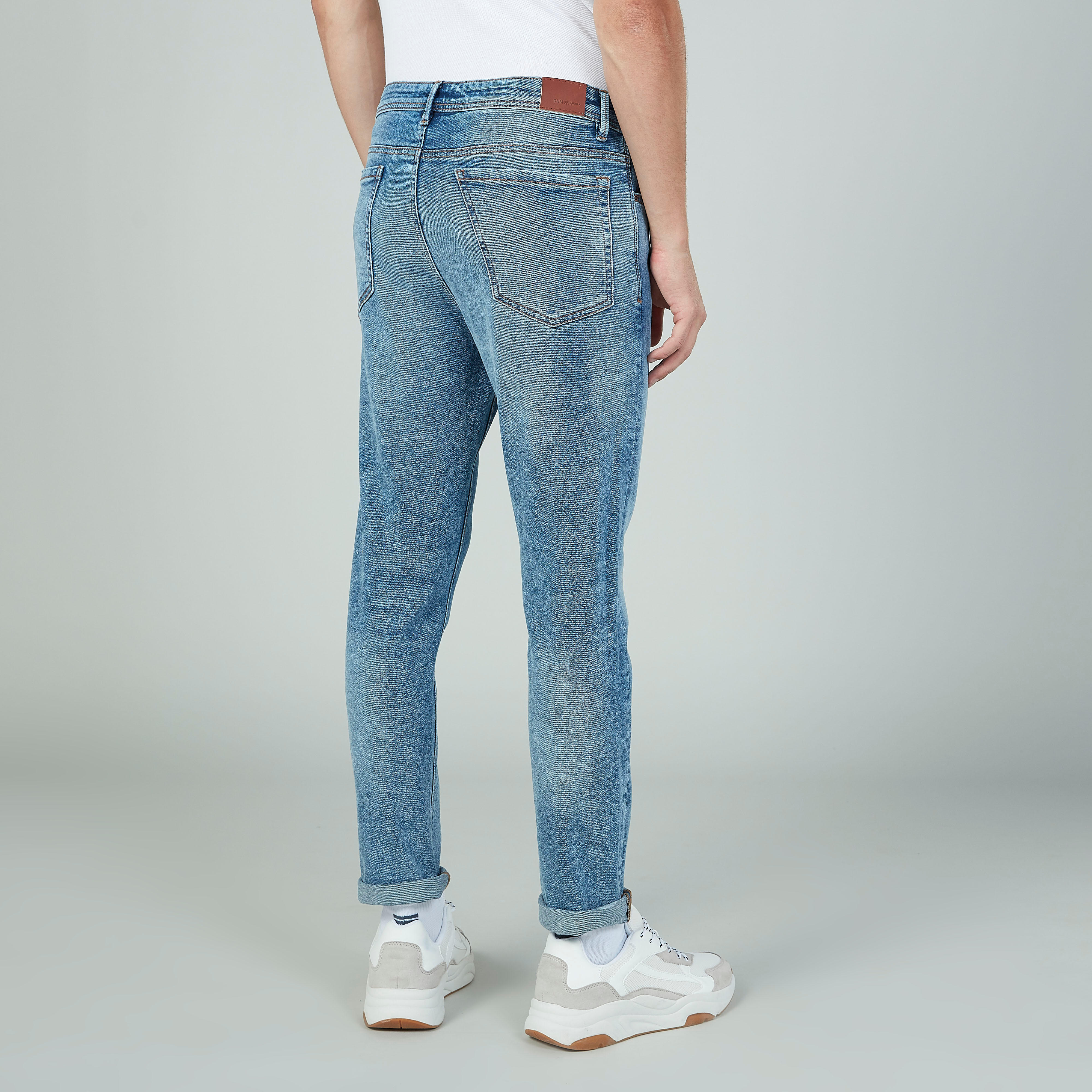 بنطلون جينز طويل بارز الملمس وجيوب وحلقات للحزام-men-clothing-bottoms-jeans-image-4